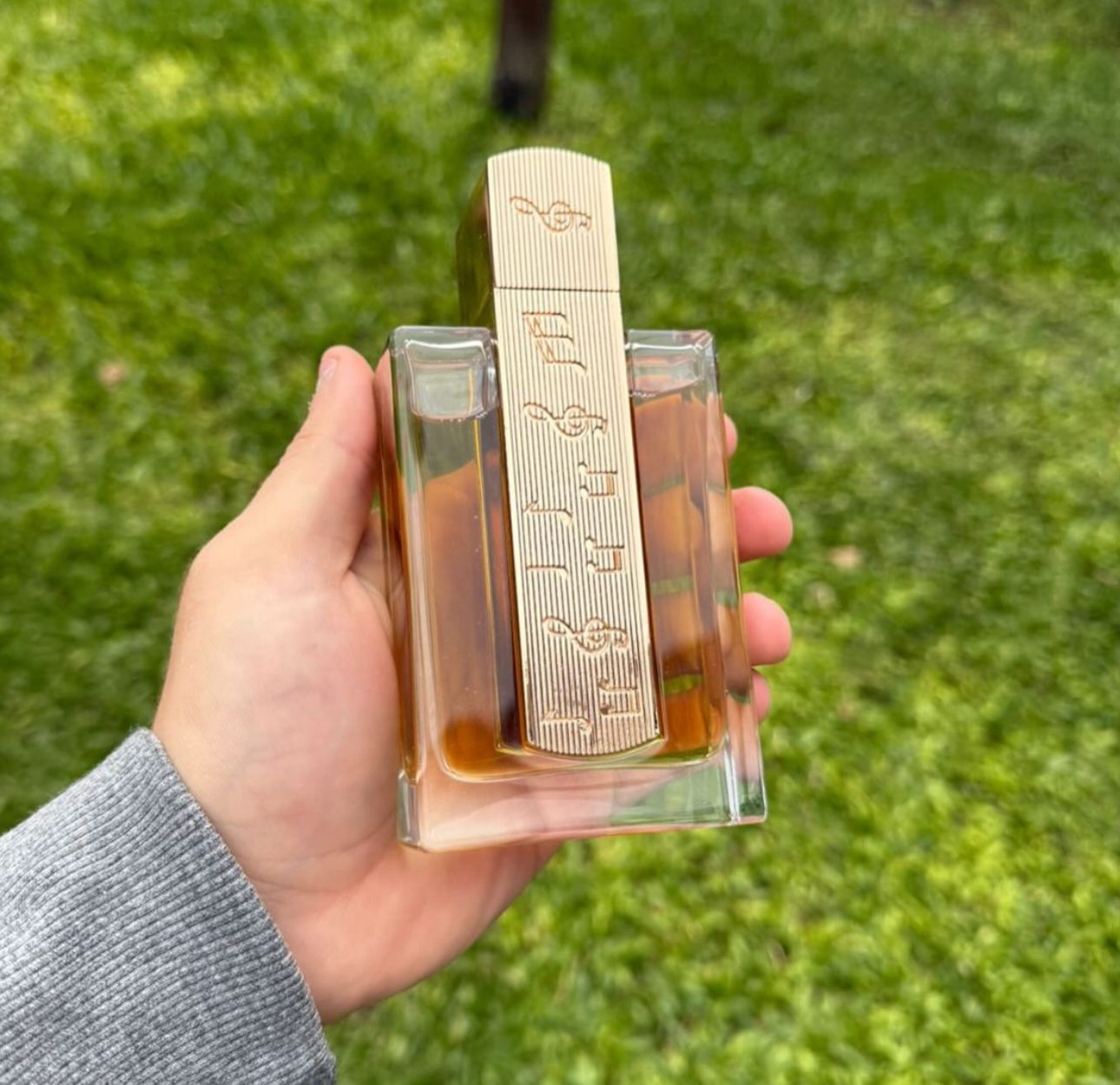 🌹 Lattafa Angham Eau de Parfum 100ml – Kadın Parfümü