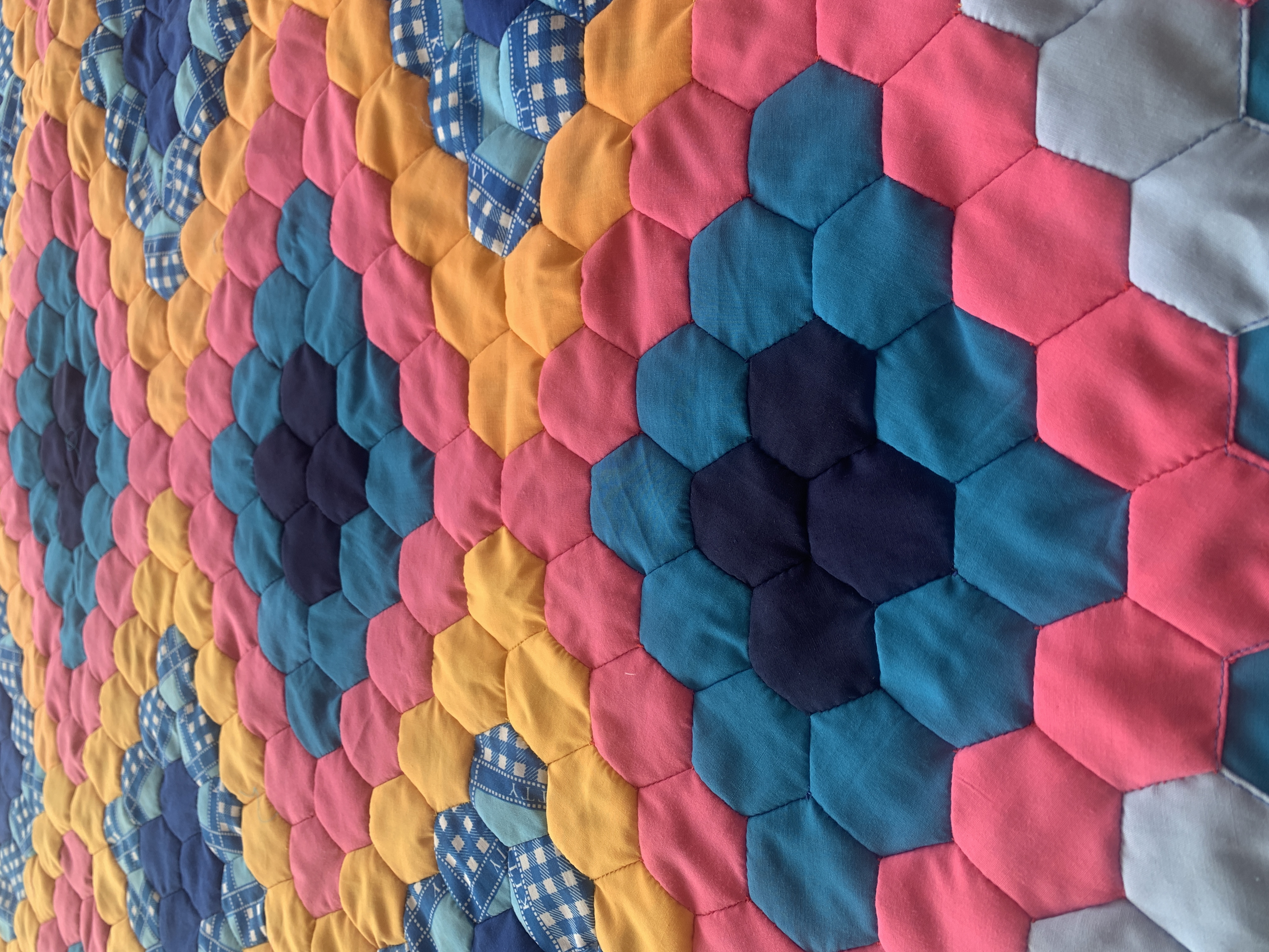 Handmade Vintage Hexagon Patchwork Quilt Blanket Double Size