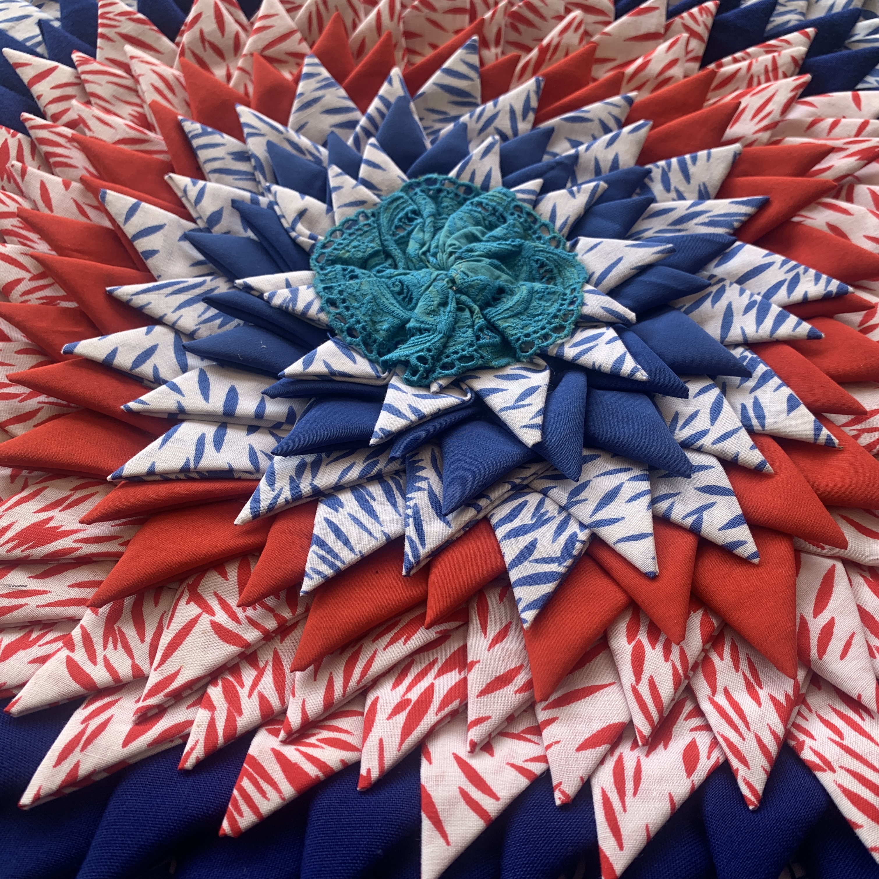 Handmade Vintage Petal Floor Mat Square Design Red Blue Black 