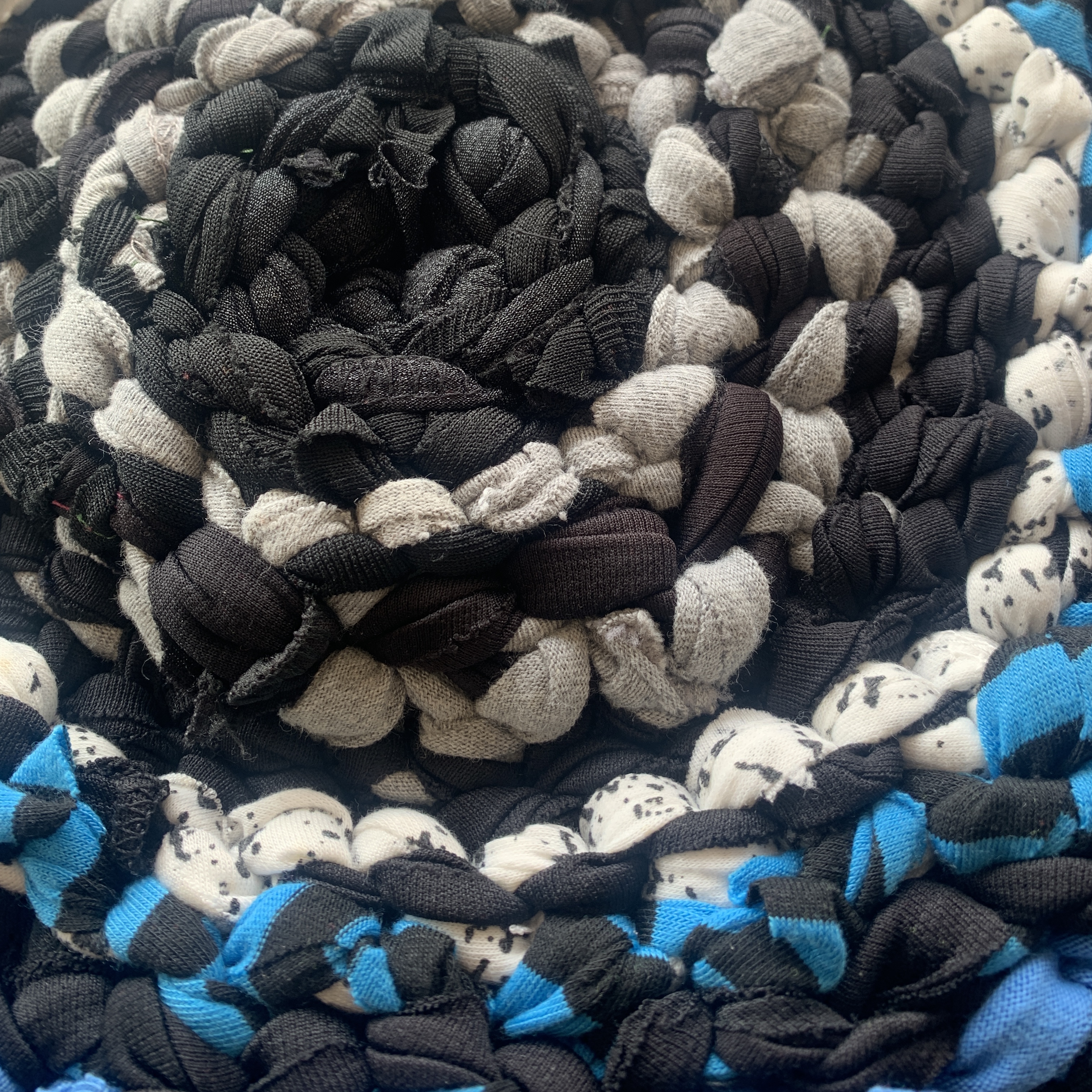 Handmade Vintage Retro Round Cotton Rug Grey Blue 36cm