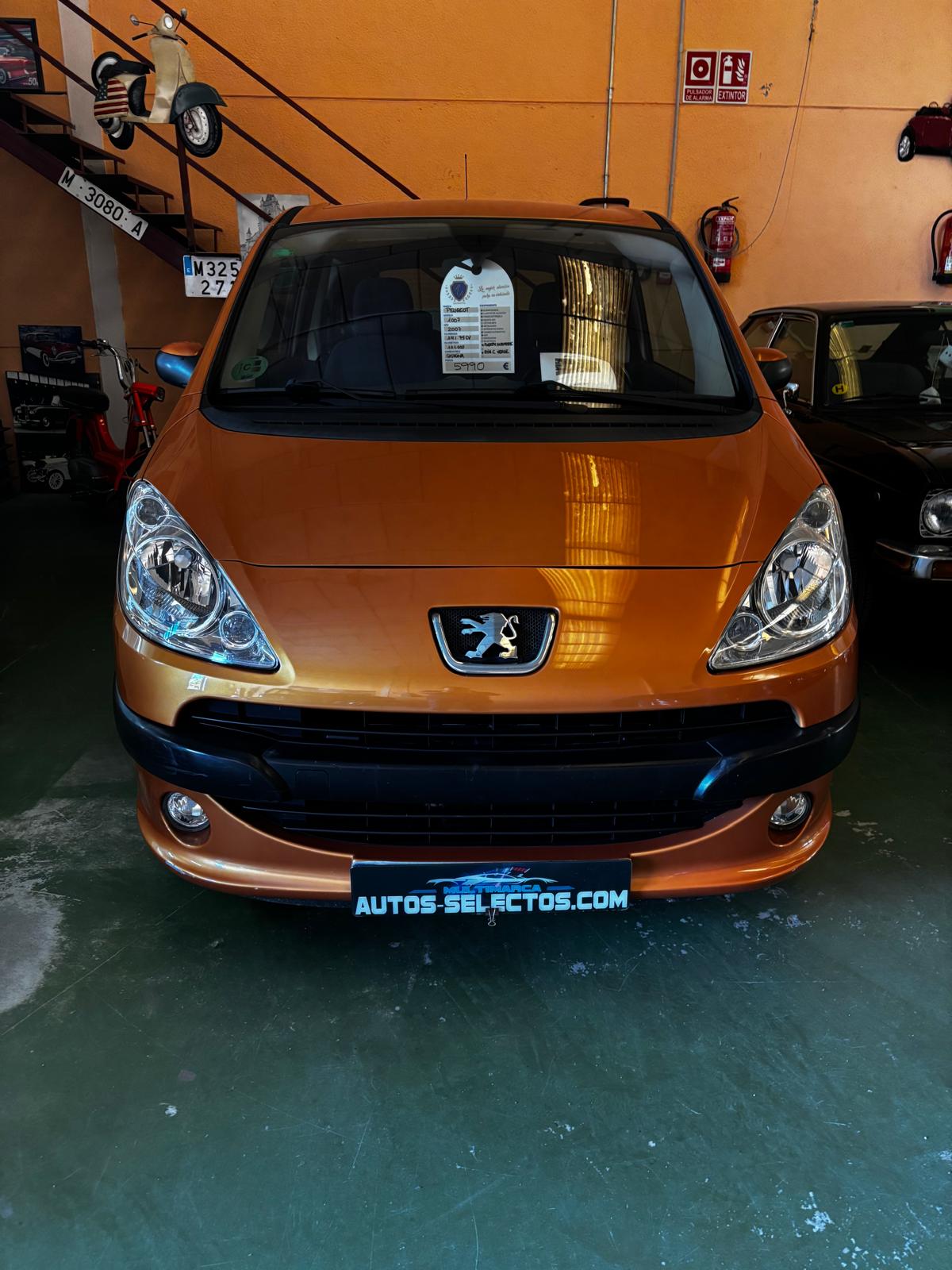 PEUGEOT 1007 1.4 Sporty 2 Tronic