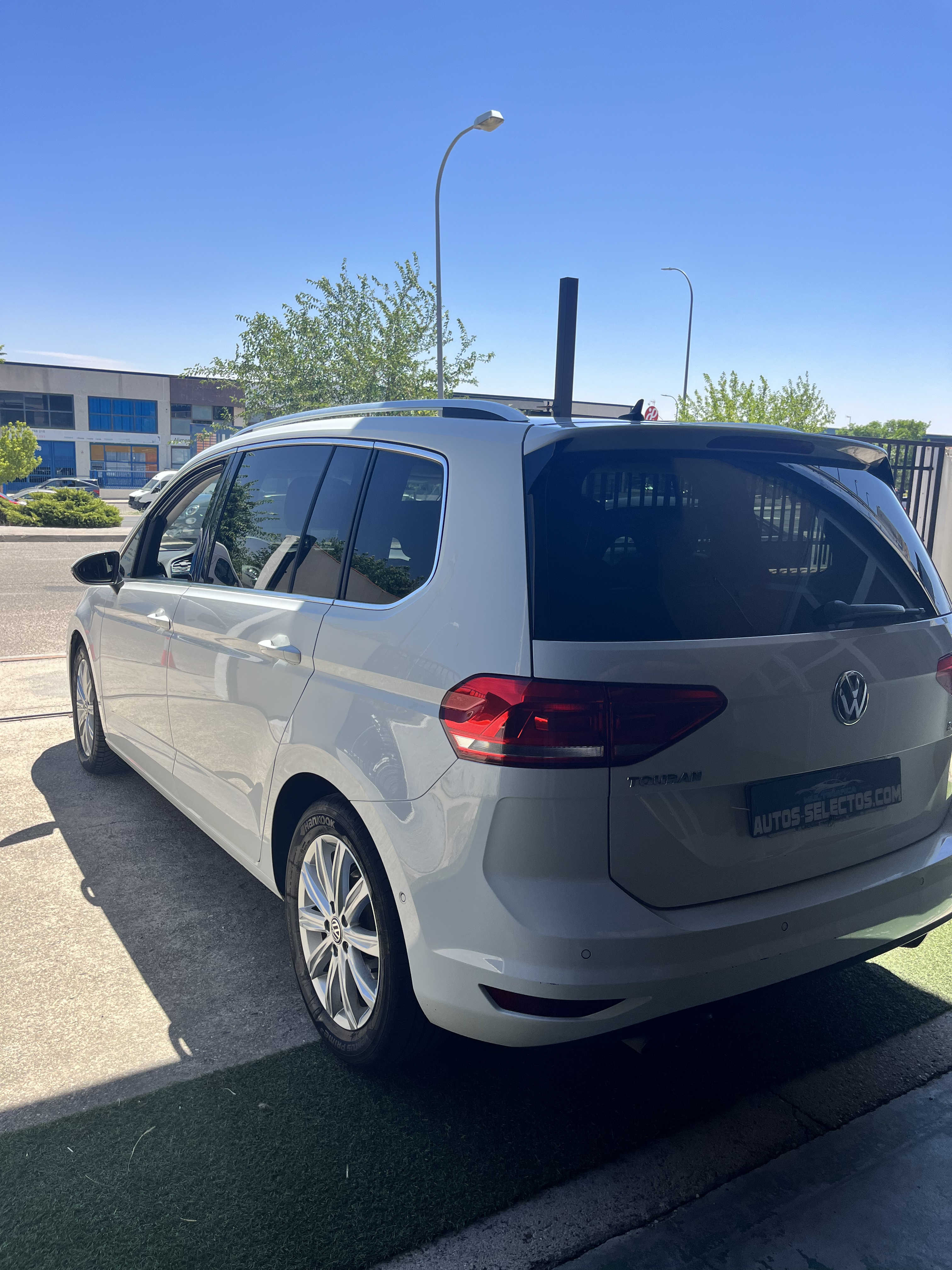 VOLKSWAGEN TOURAN 2.0 TDI CR BMT SPORT TSG 110KW