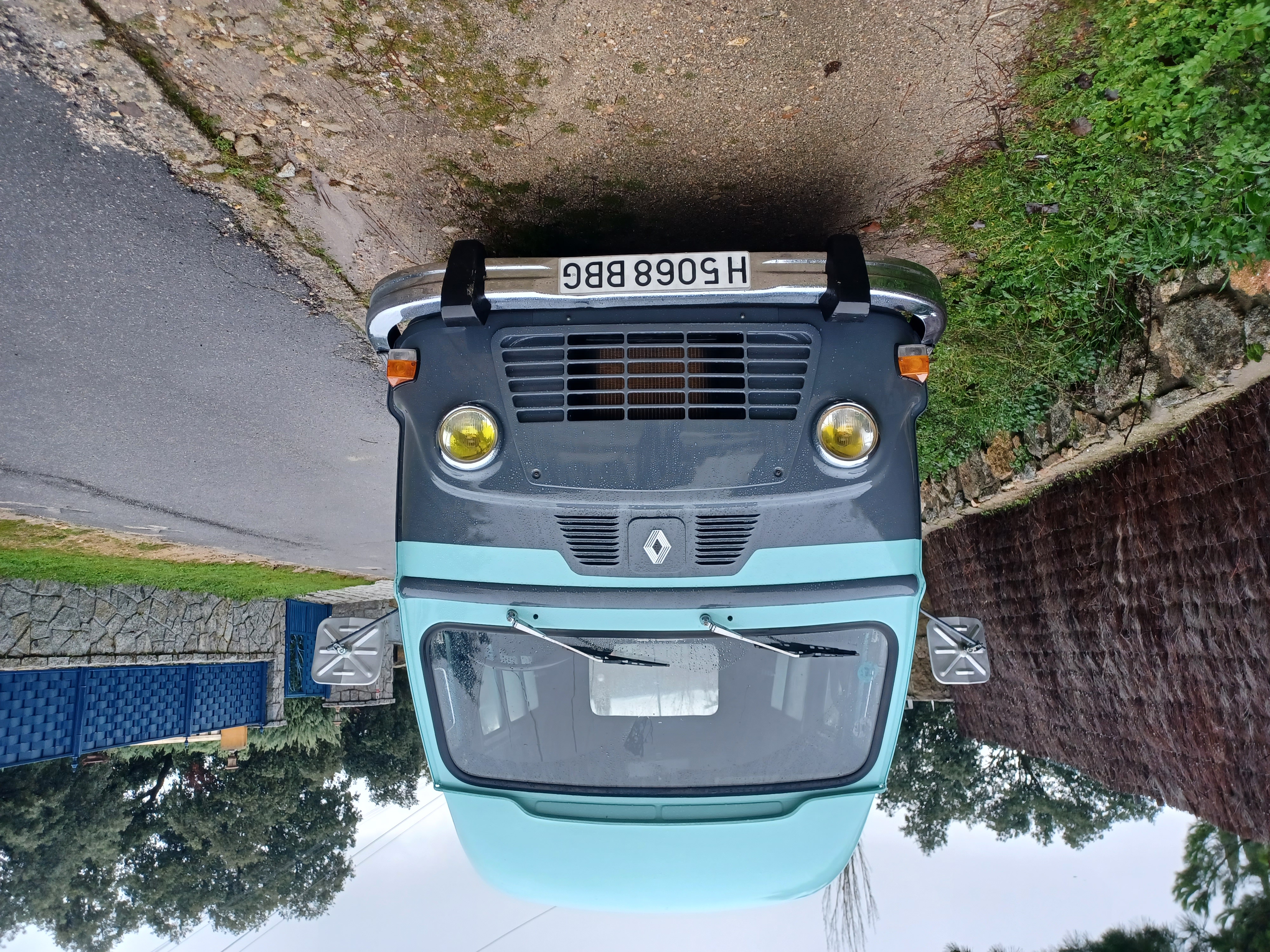 RENAULT ESTAFETTE ALOUETTE MINIBUS HISTÓRICA