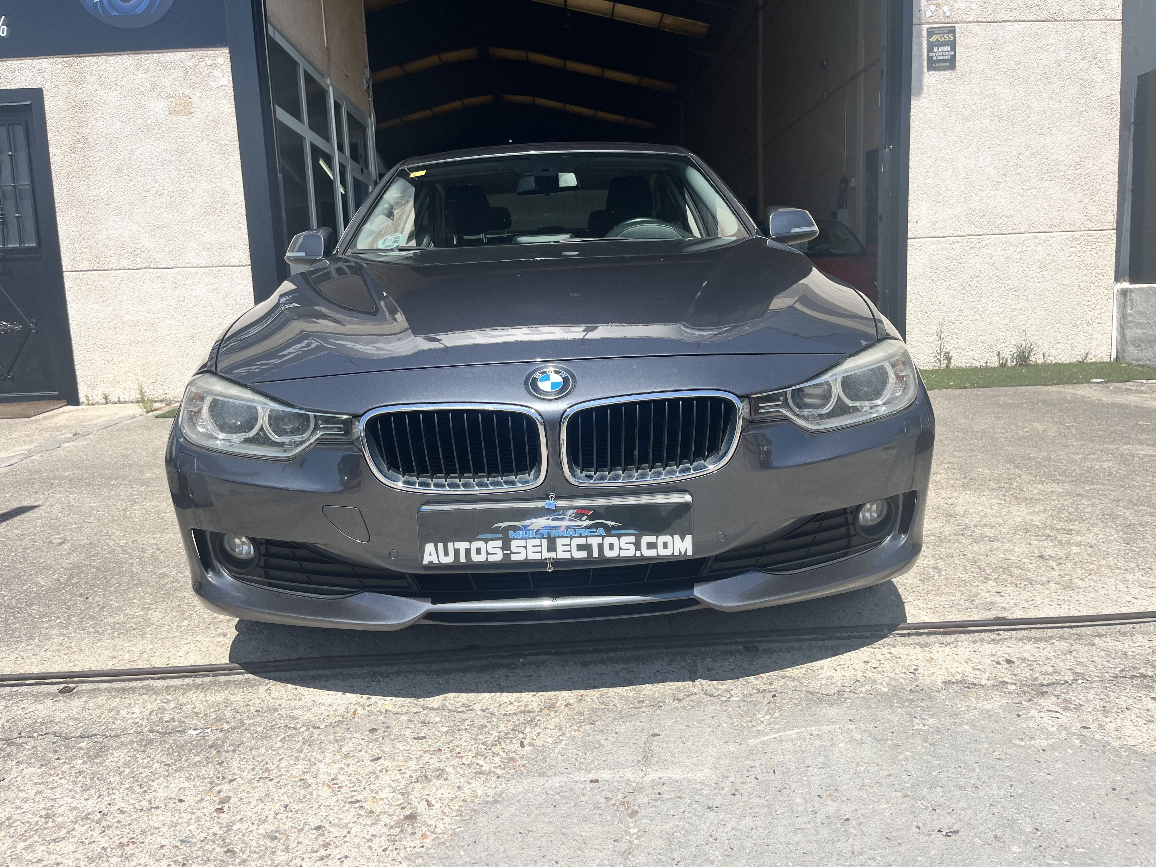 BMW Serie 3 320dA Modern