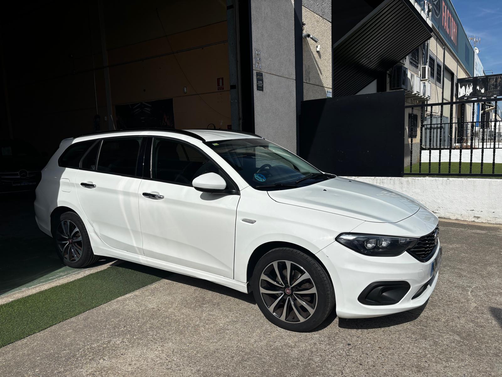 FIAT TIPO HÍBRIDO SW 1.4 T JET LOUNGE PLUS