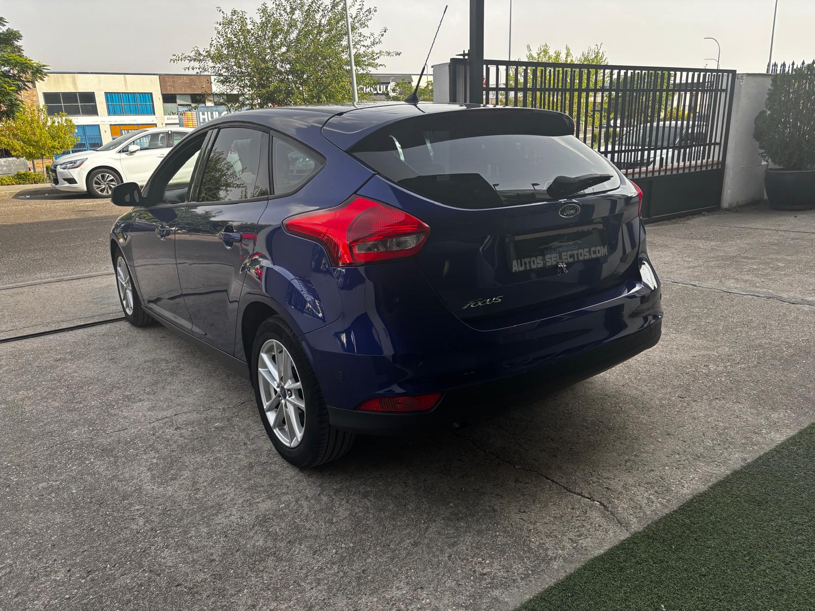 FORD FOCUS 1.5 TDCI TITANIUM