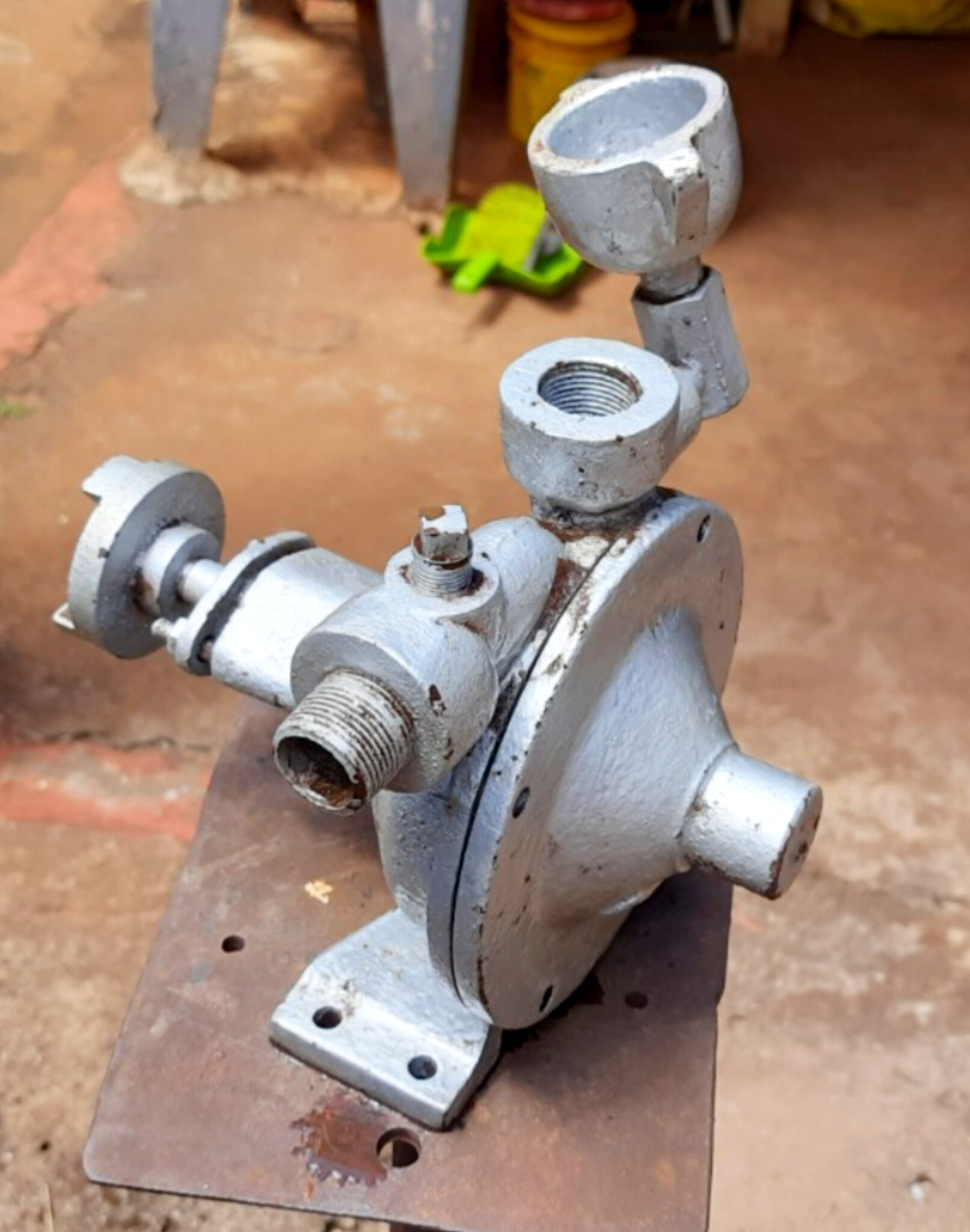 Bomba de água dos anos 1950