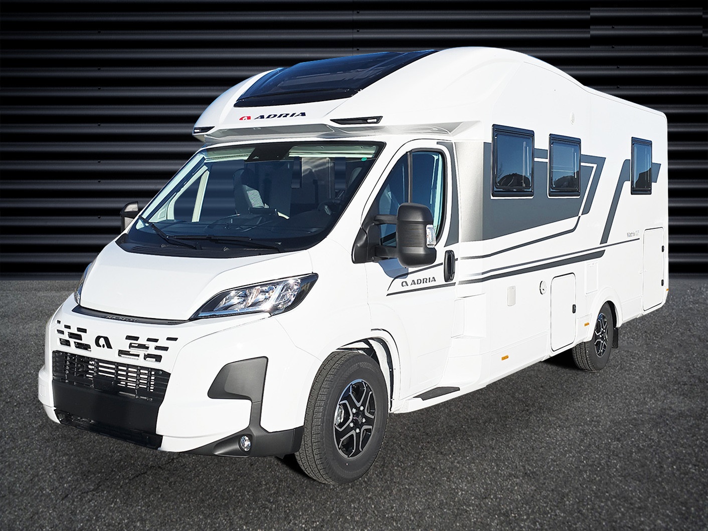 Adria Matrix Plus 670 DC