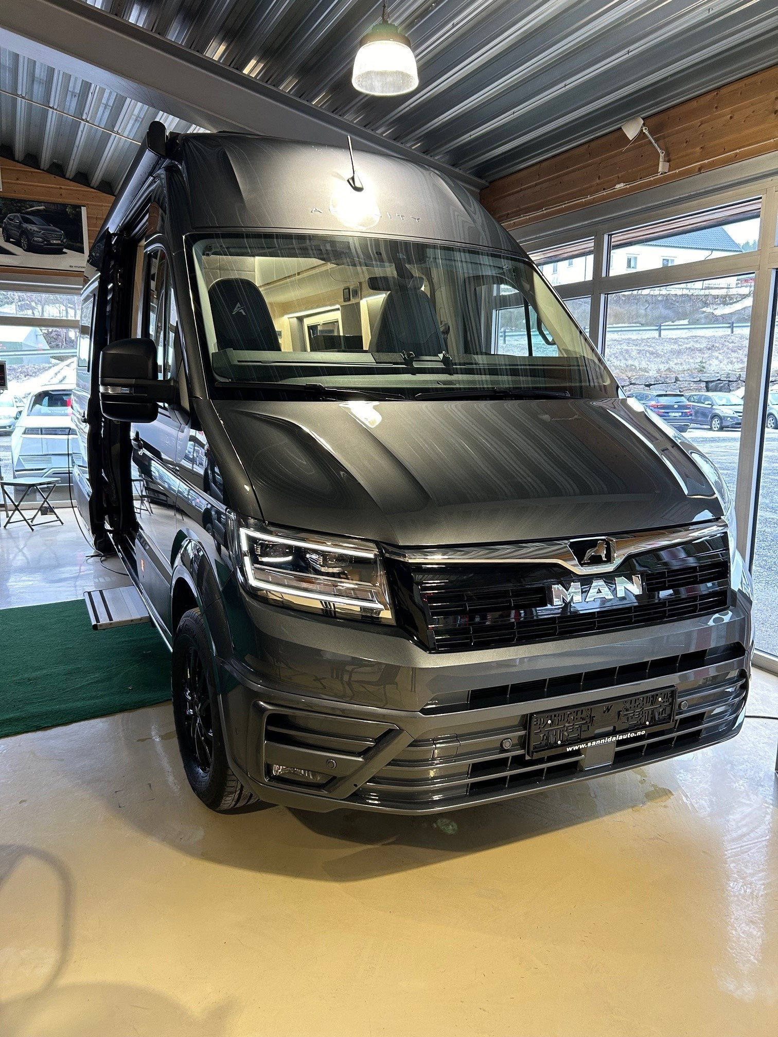 KABE Affinity Man DUO