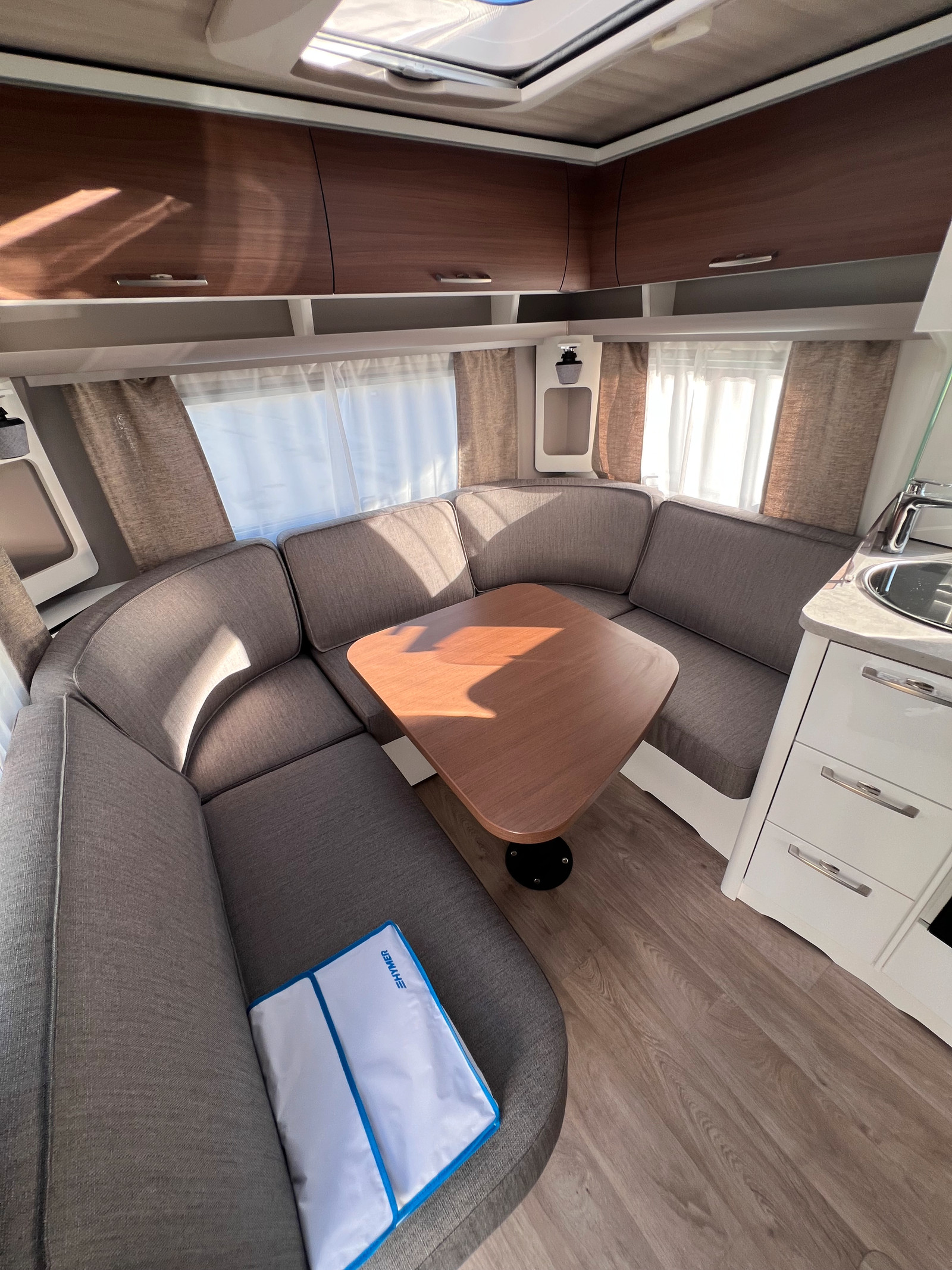 Hymer ERIBA NOVA 530 