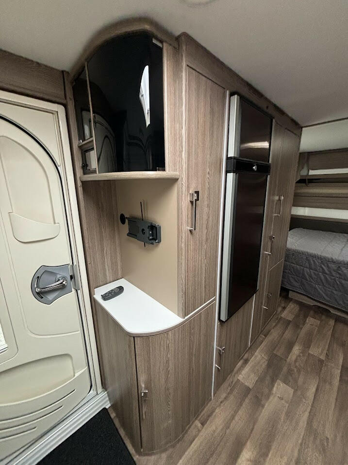 KABE Royal 600GLE KS