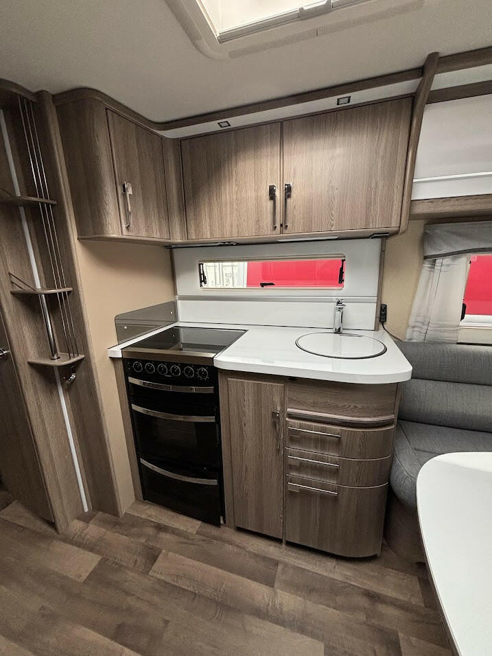 KABE Royal 600GLE KS