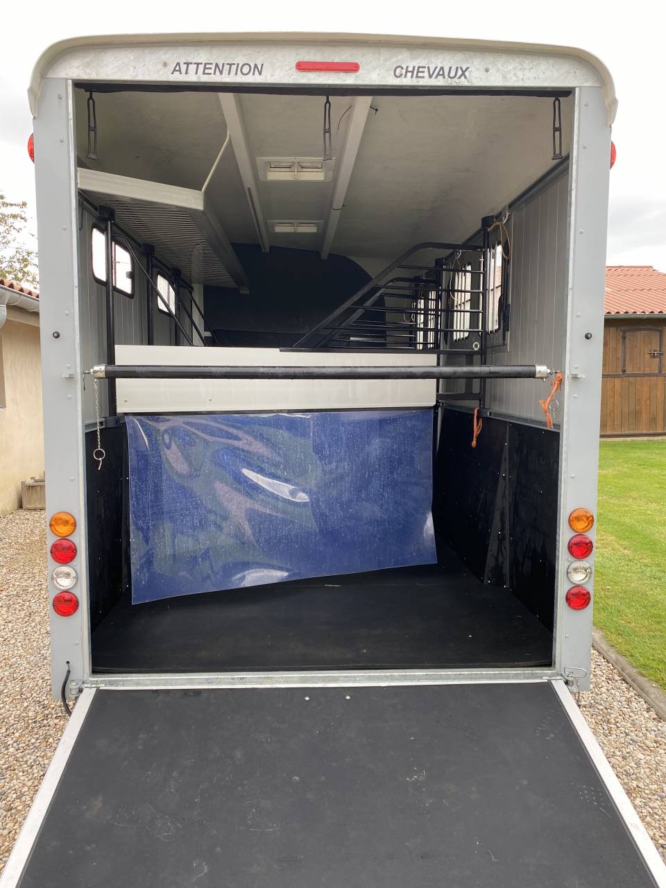 Cheval Liberté Max4 