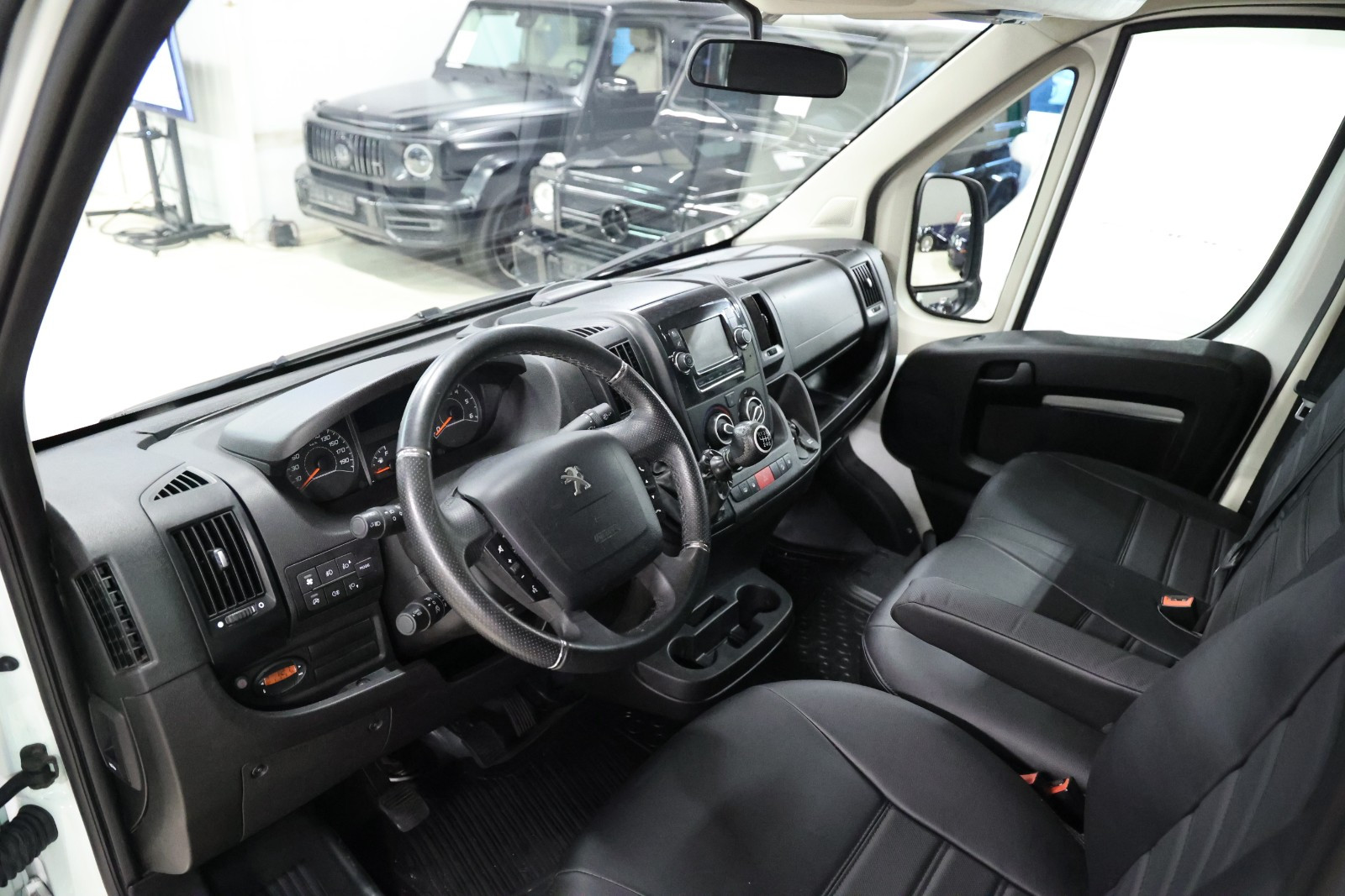 Peugeot Boxer L2H1 modèle 2021