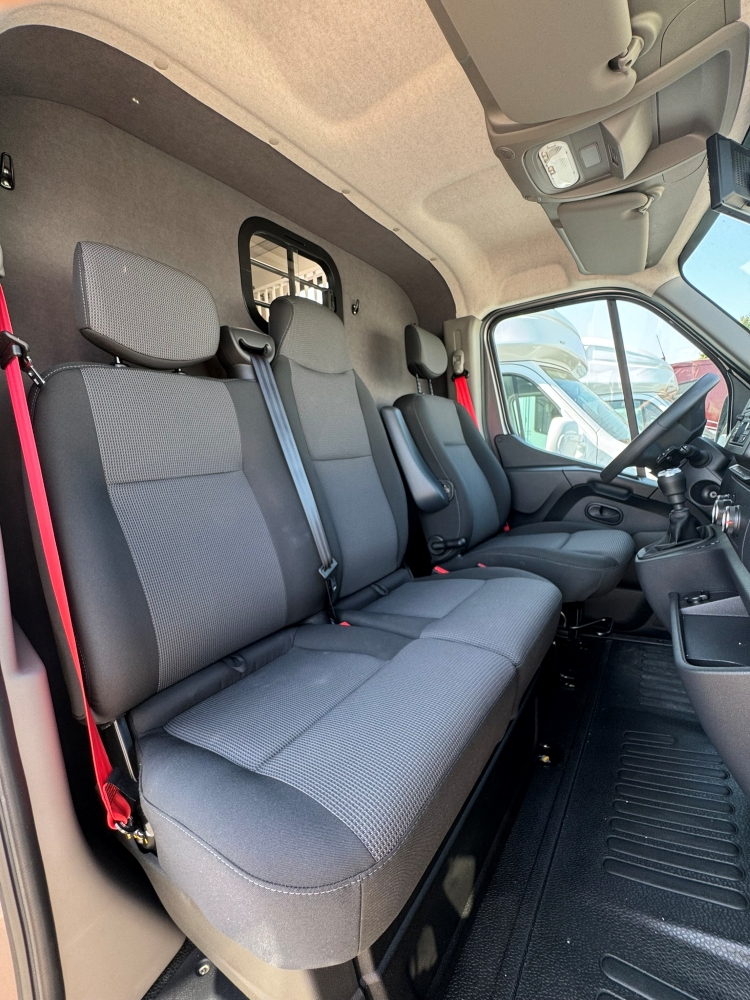 VL Renault Master Equistar 3 PARAGAN 