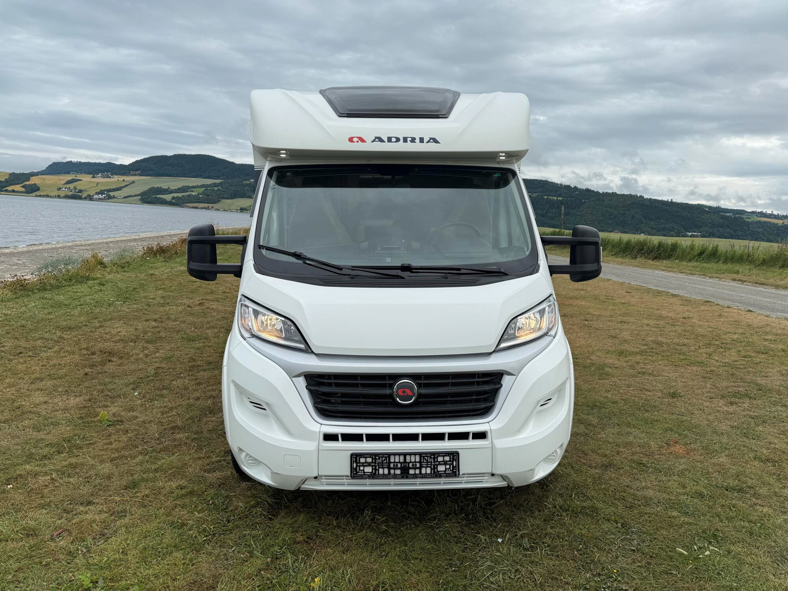 CAMPING-CAR Adria  Matrix 670SC