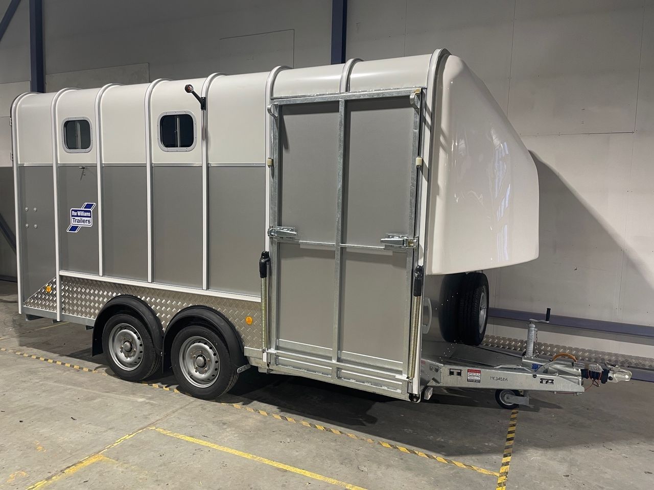 IFOR WILLIAMS HB-610