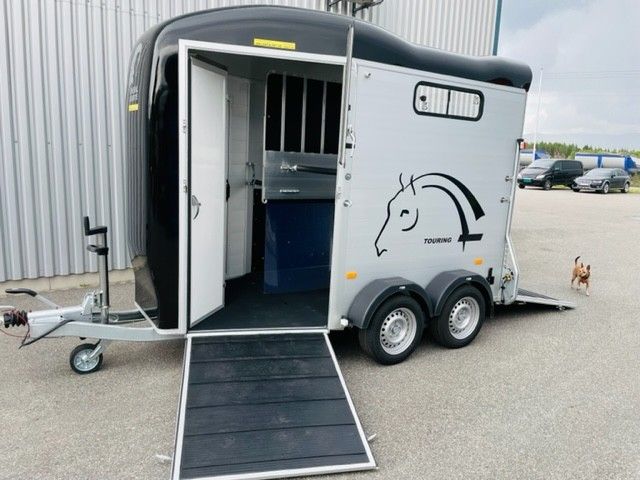 Van Cheval Liberté Touring Country