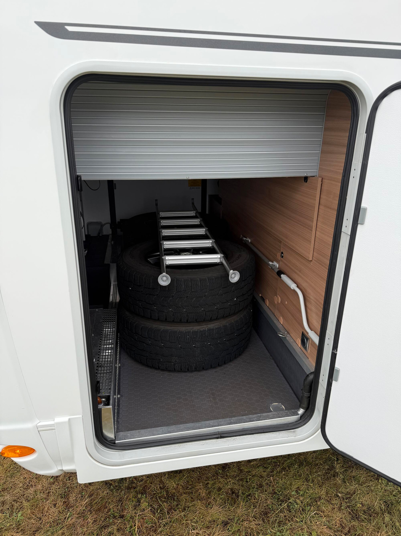 CAMPING-CAR Adria  Matrix 670SC