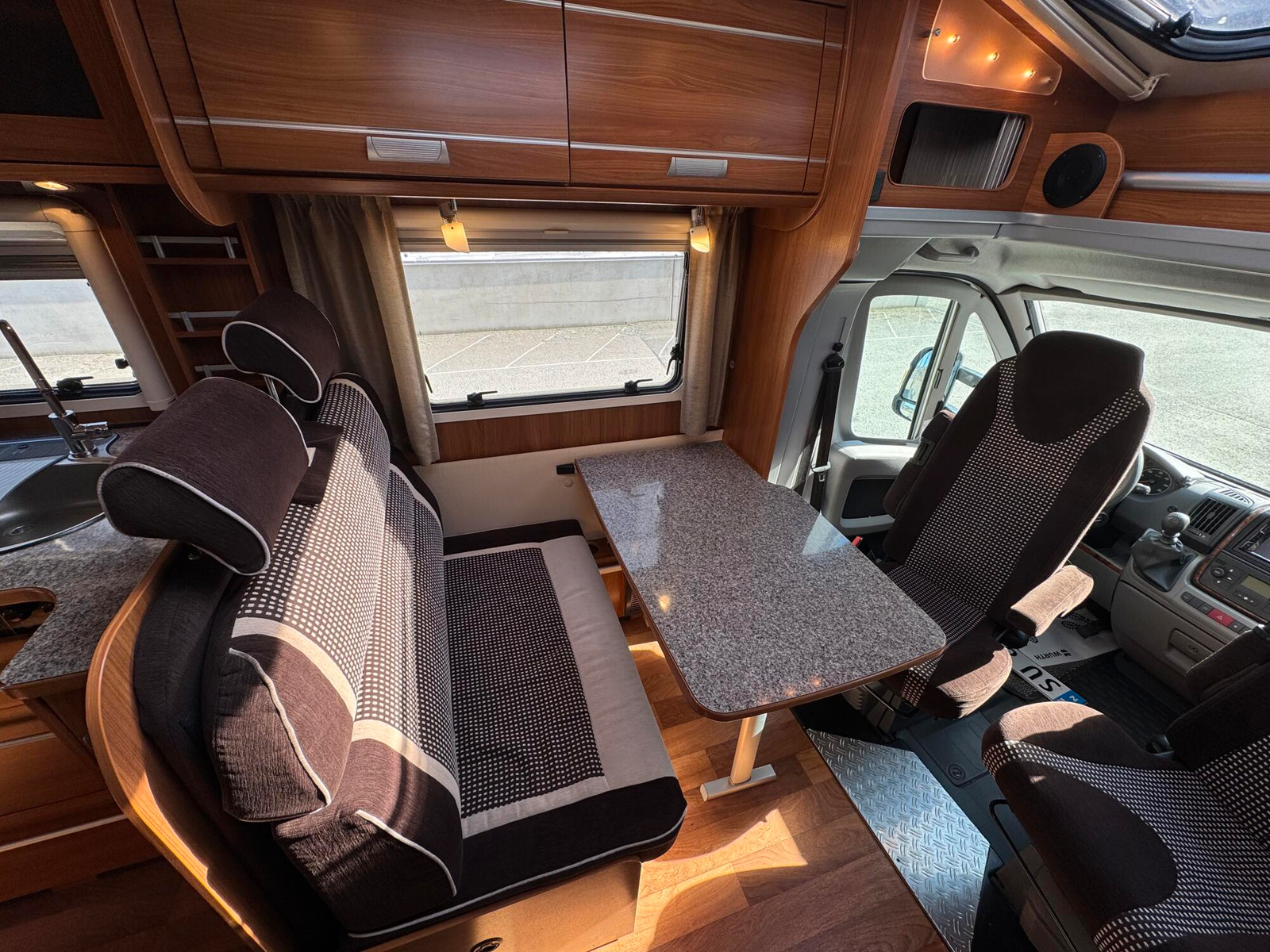 Dethleffs Esprit T 7090