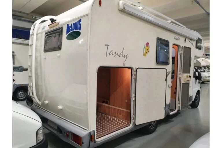 MCLOUIS   TANDY 630 G