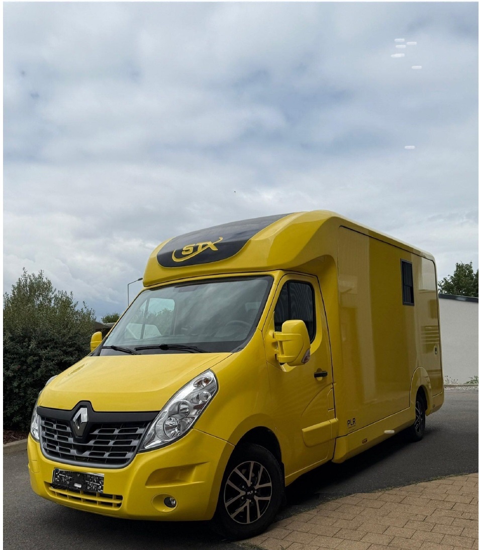 CAMION CHEVAUX Renault Master Horsmobil VL STX Stalles