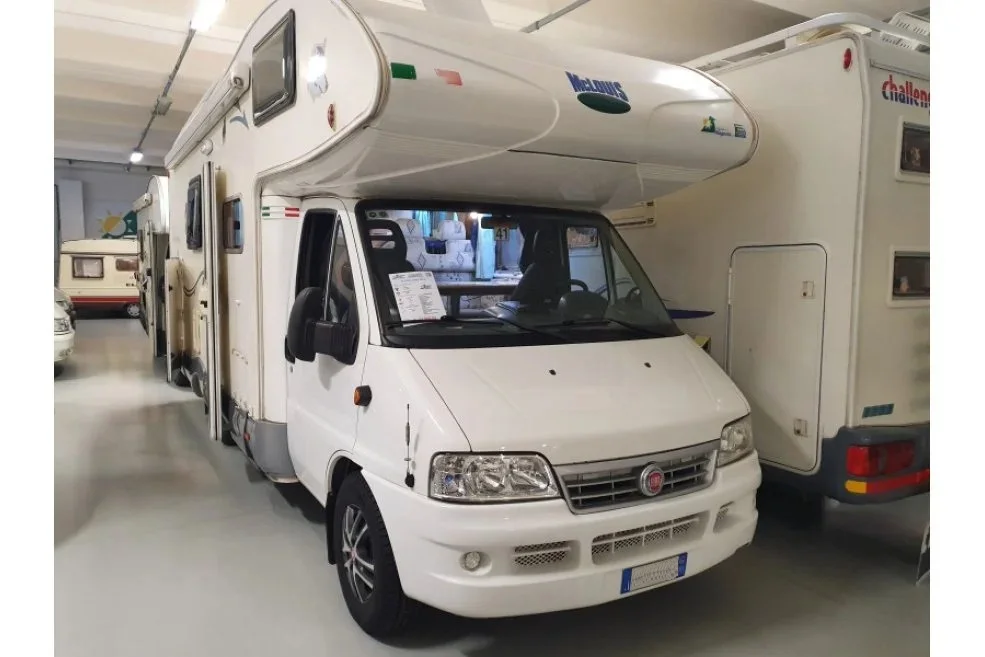 MCLOUIS   TANDY 630 G