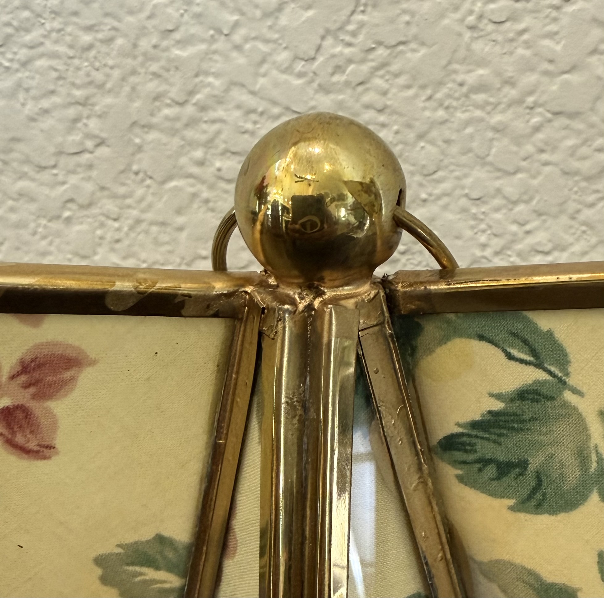 Home Accessories - Decorative Table Top - Angle 