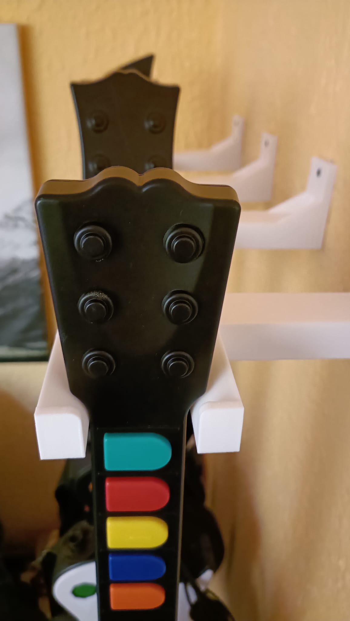 GH Guitar Wall Mount Model 1