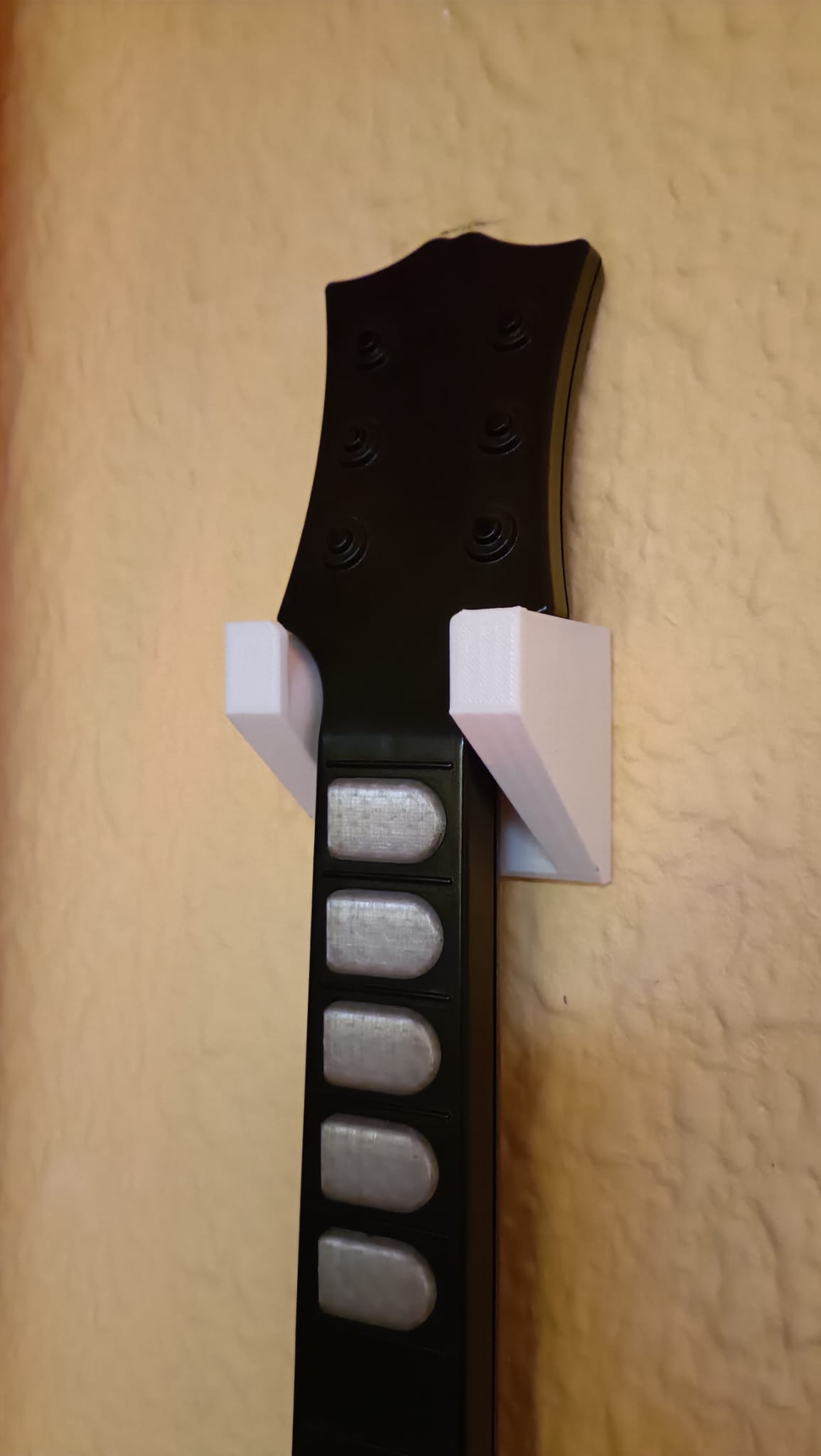 GH Guitar Wall Mount Model 2
