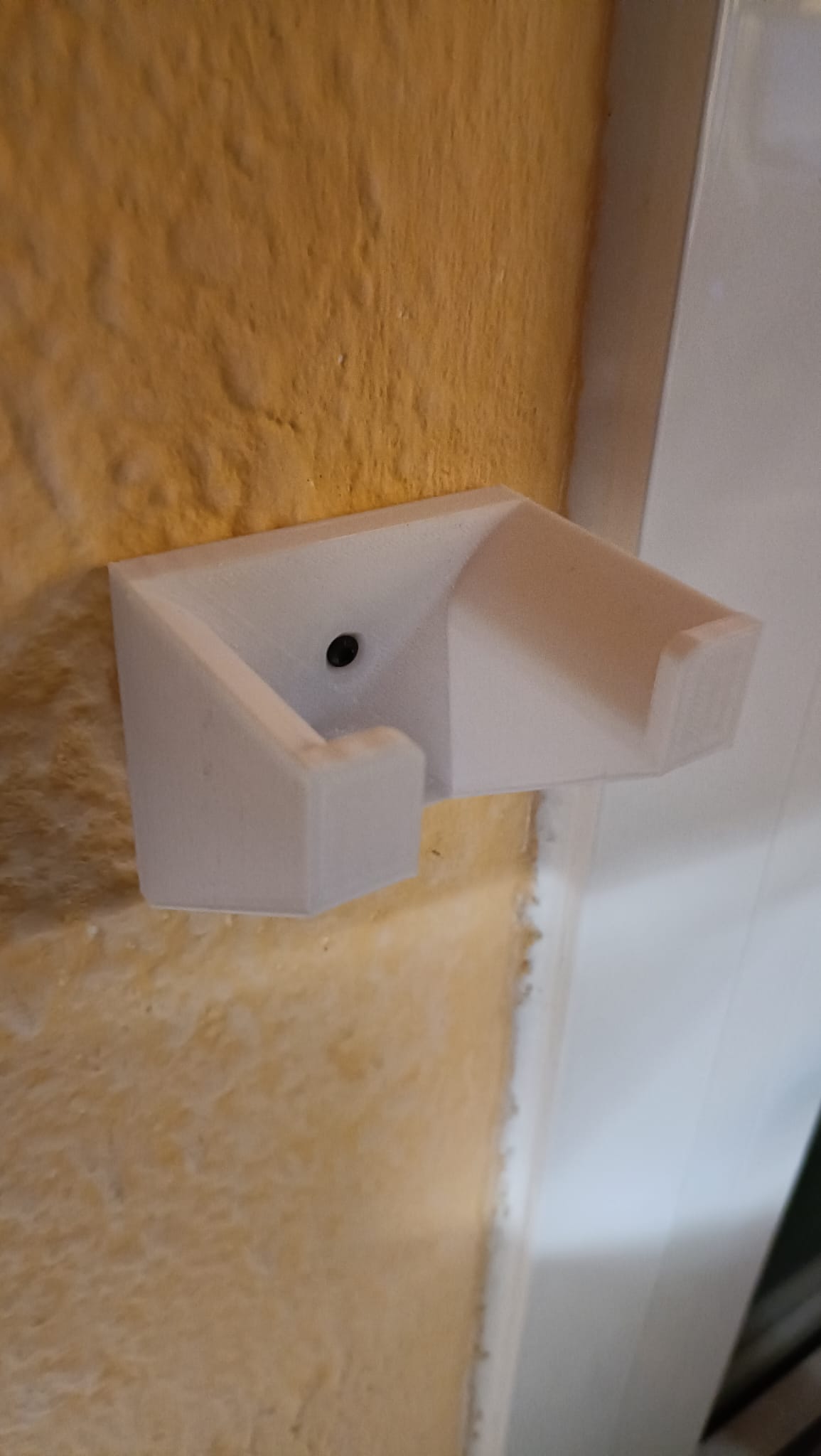 GH Guitar Wall Mount Model 2