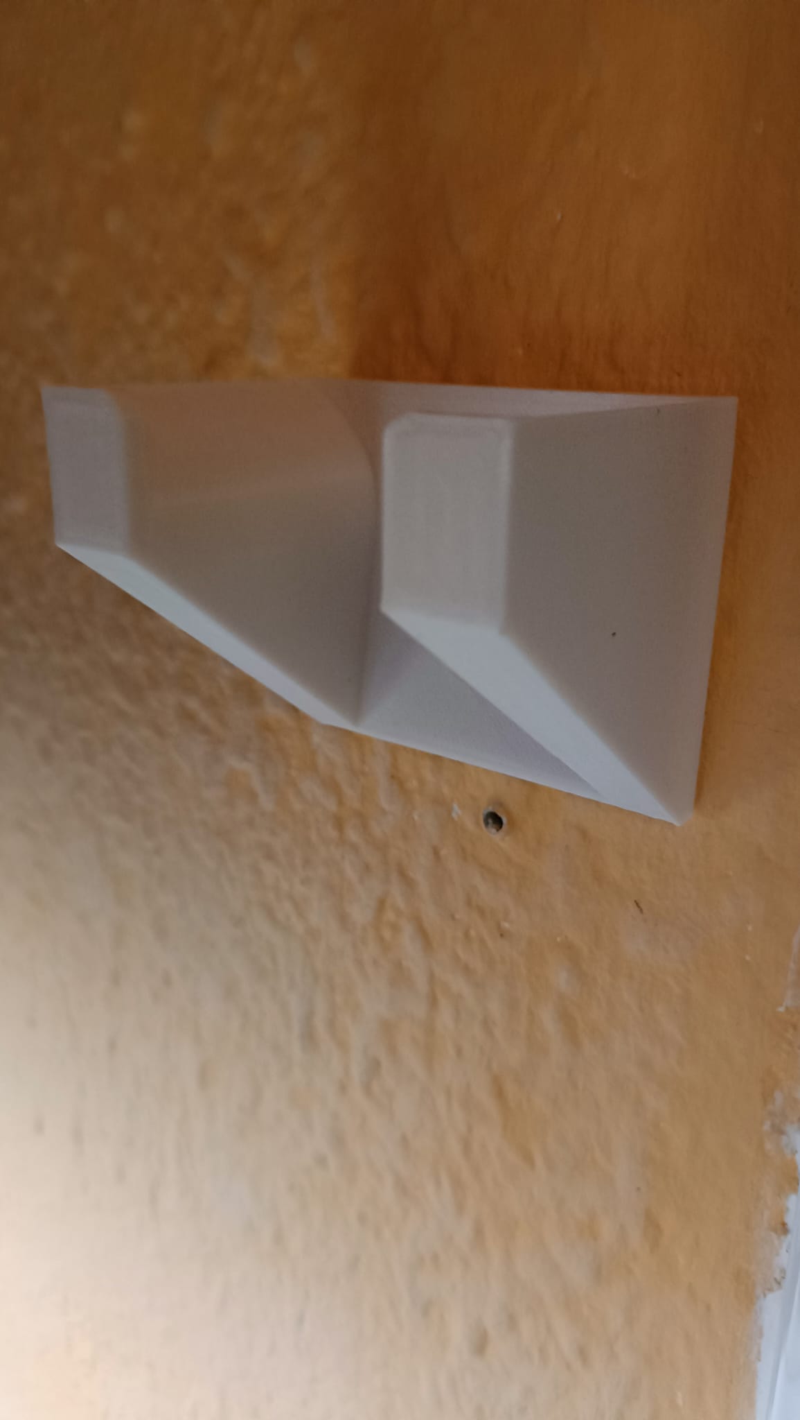 GH Guitar Wall Mount Model 2