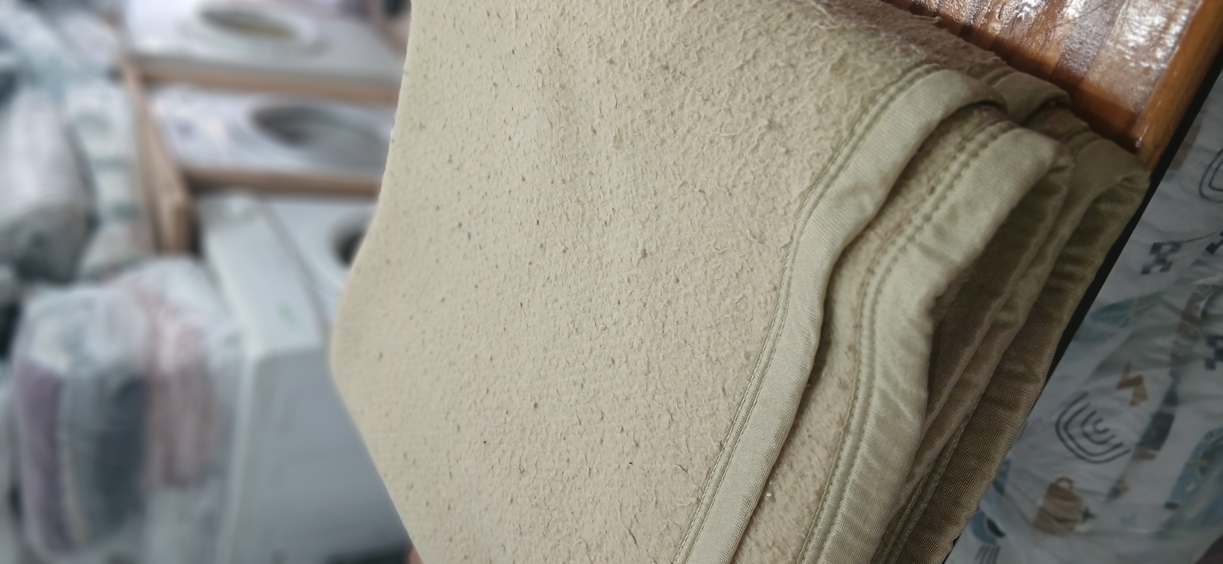 Frazada de algodón beiege usado - lavado