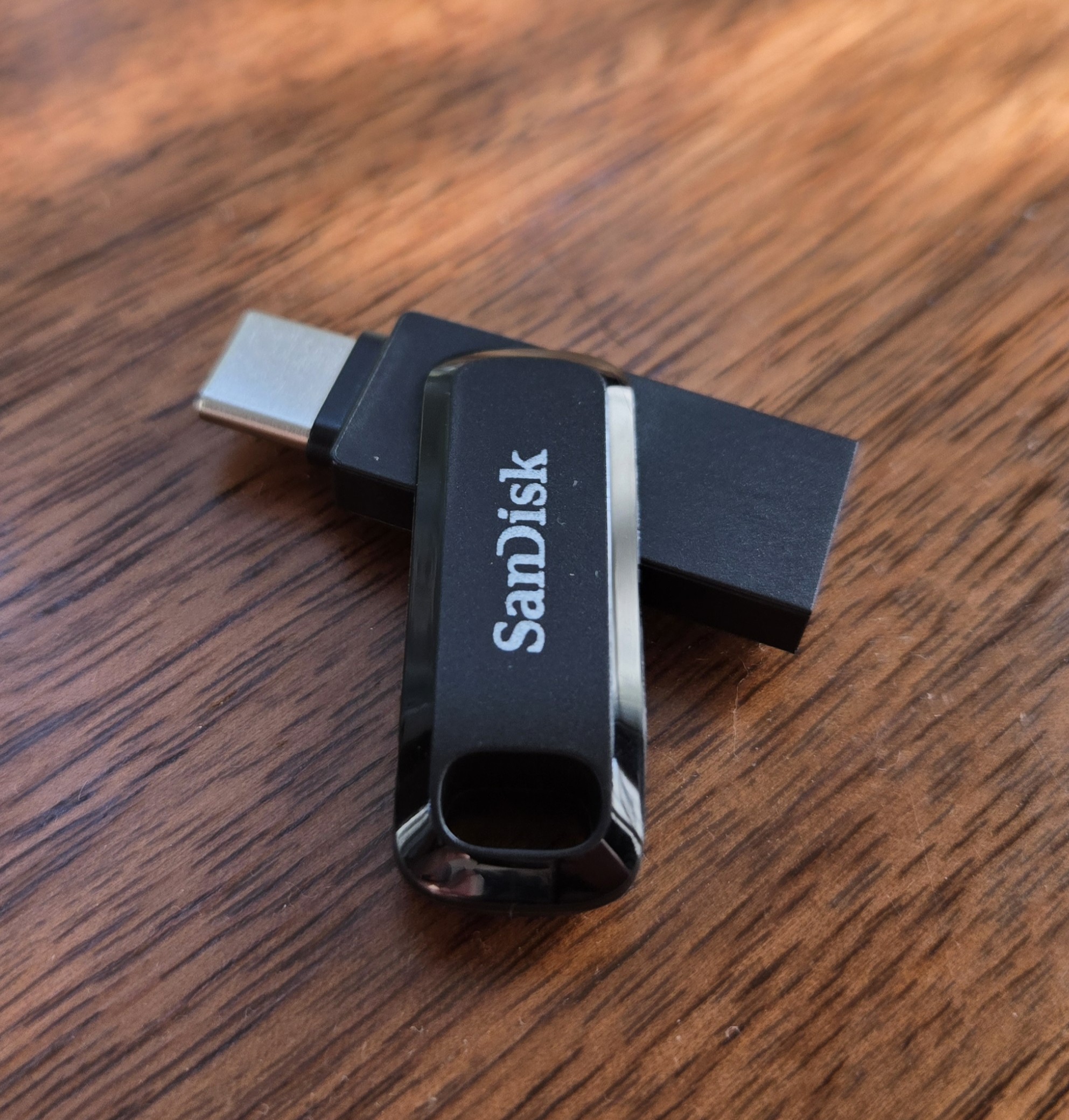 USB flash drive