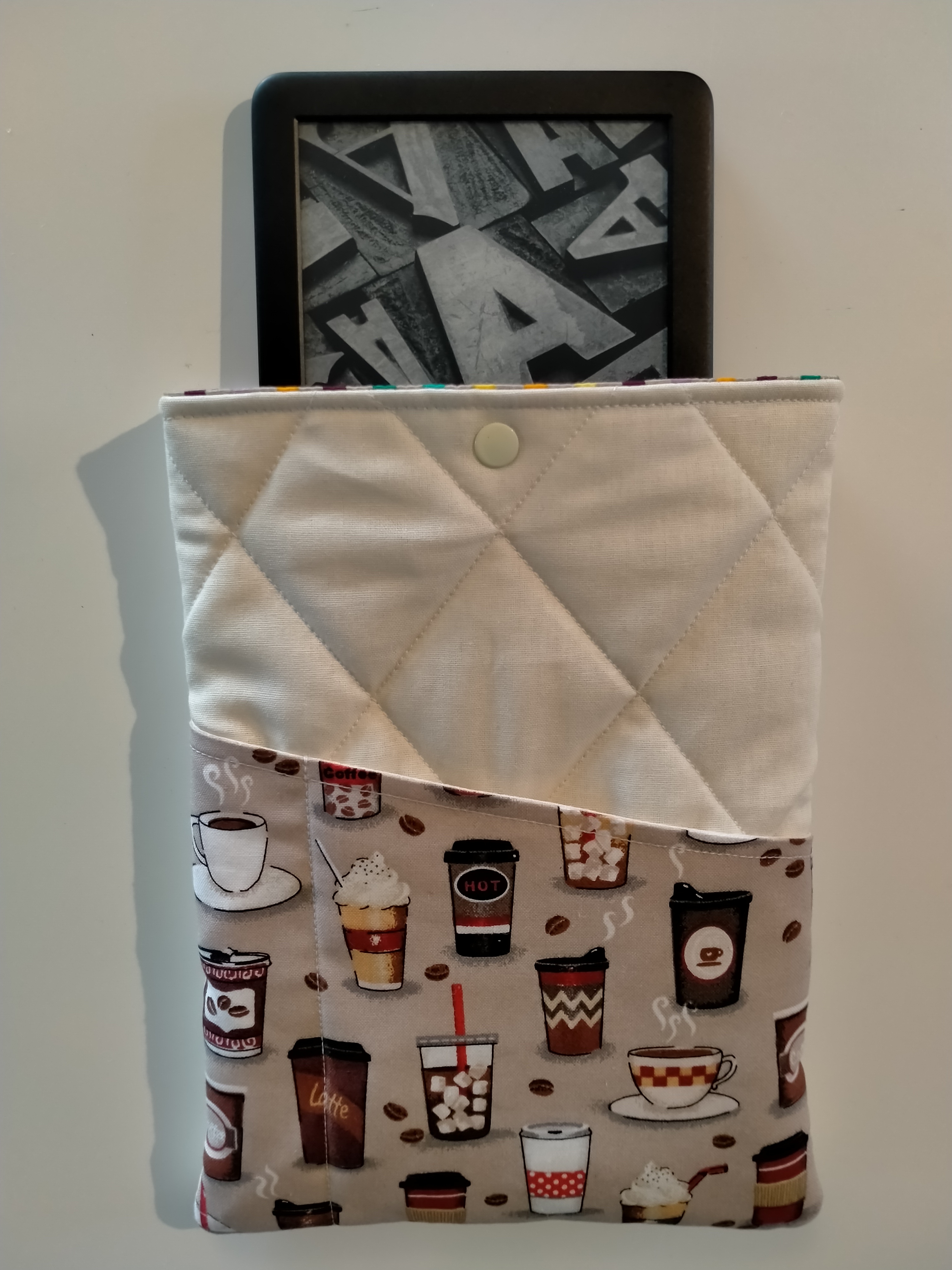  quilted book sleeve with coffee print