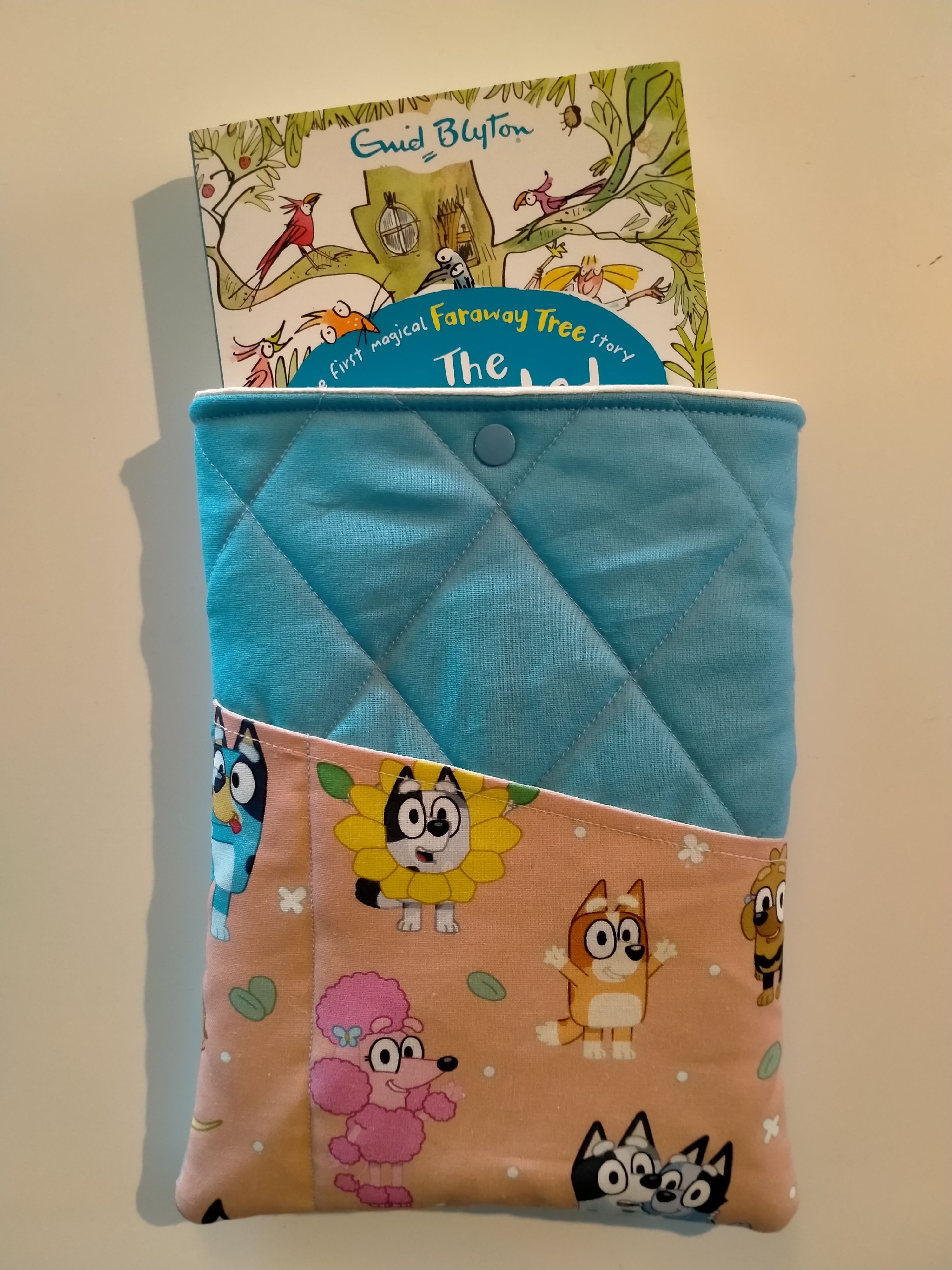 Quilted Pouch with Bluey print