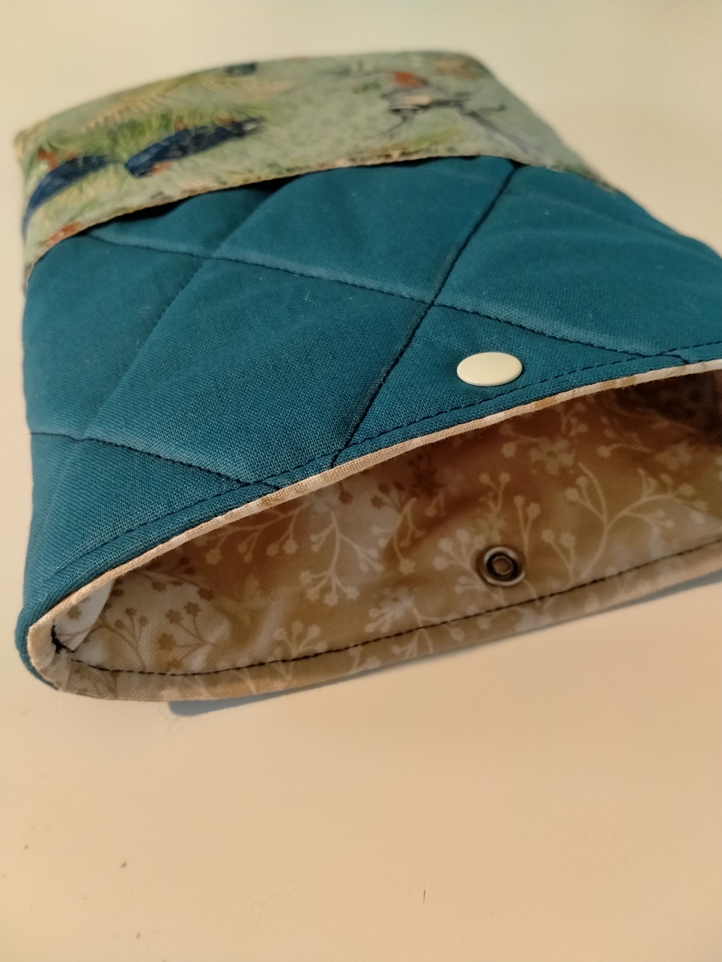 Quilted Fabric book pouch Kiwiana