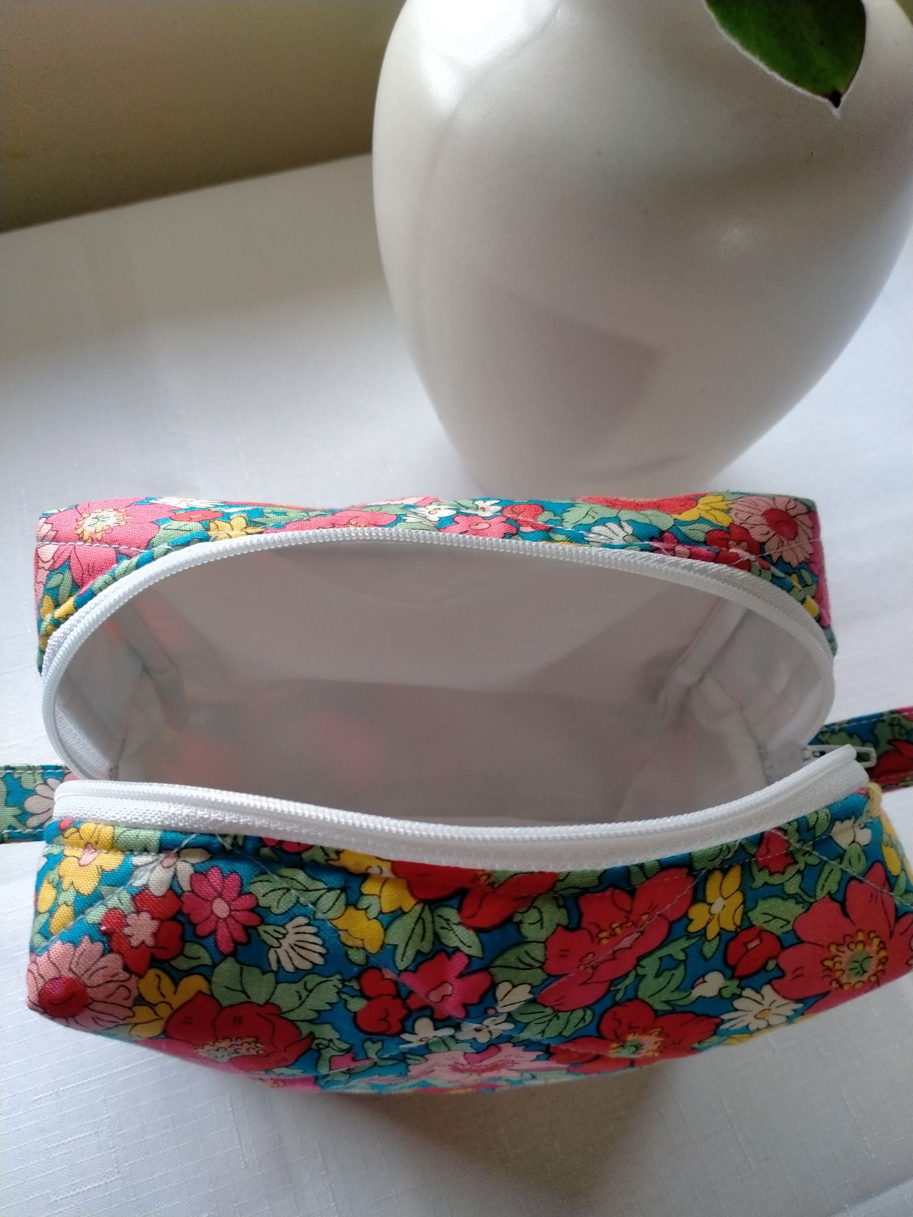 Floral Zippered Cosmetic Bag