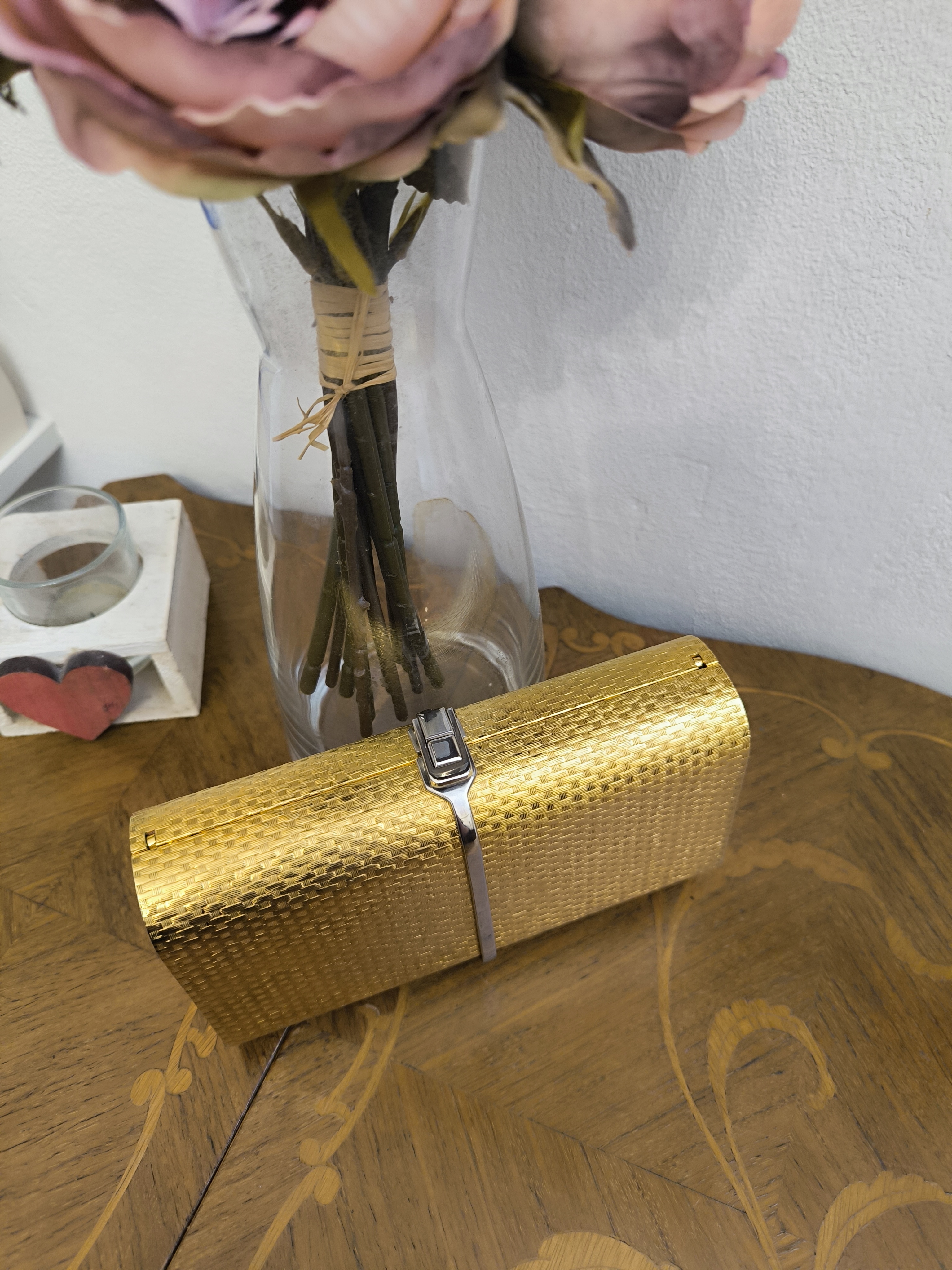 Clutch vintage con tracolla