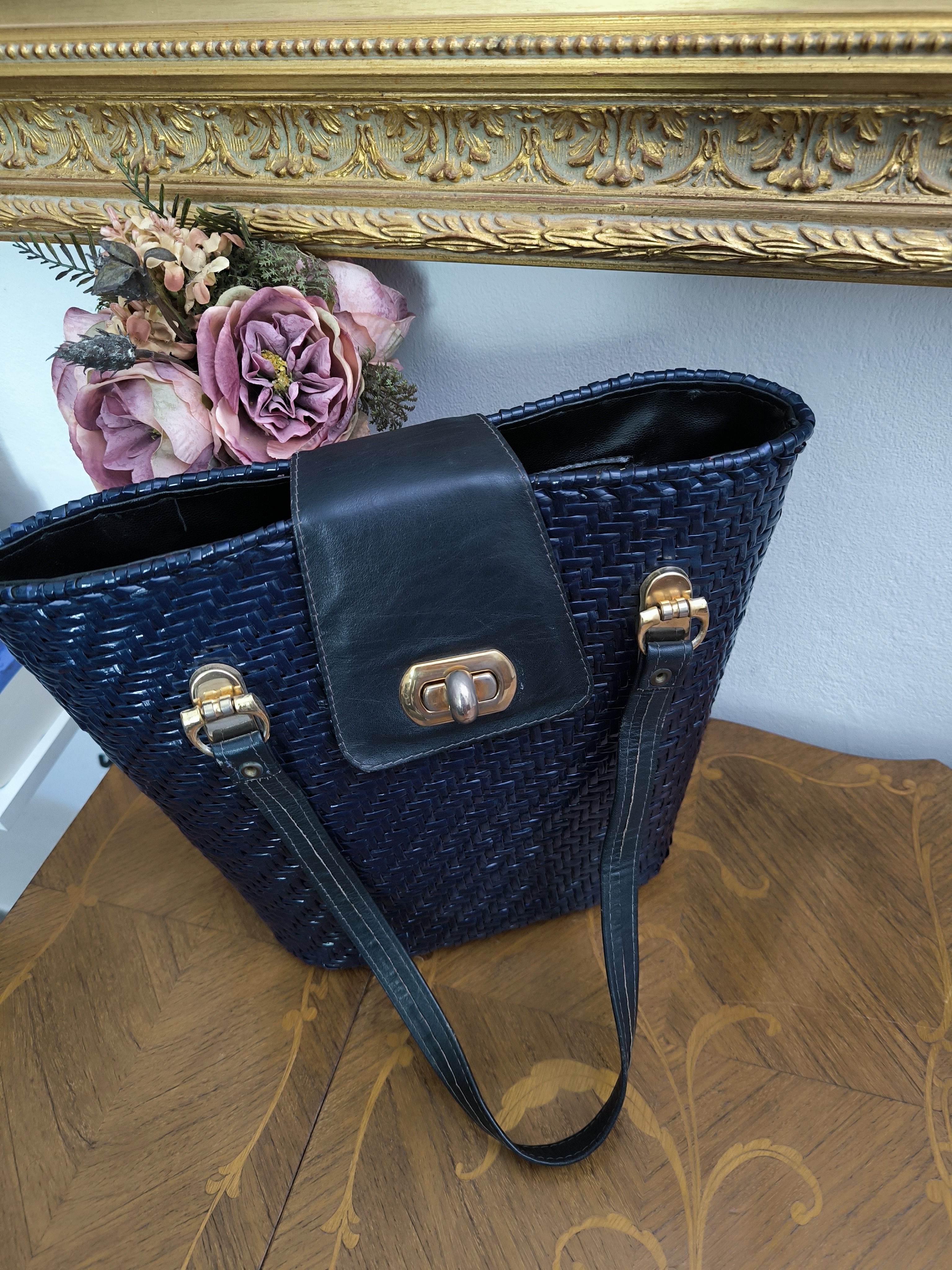 Borsa a secchiello anni 80