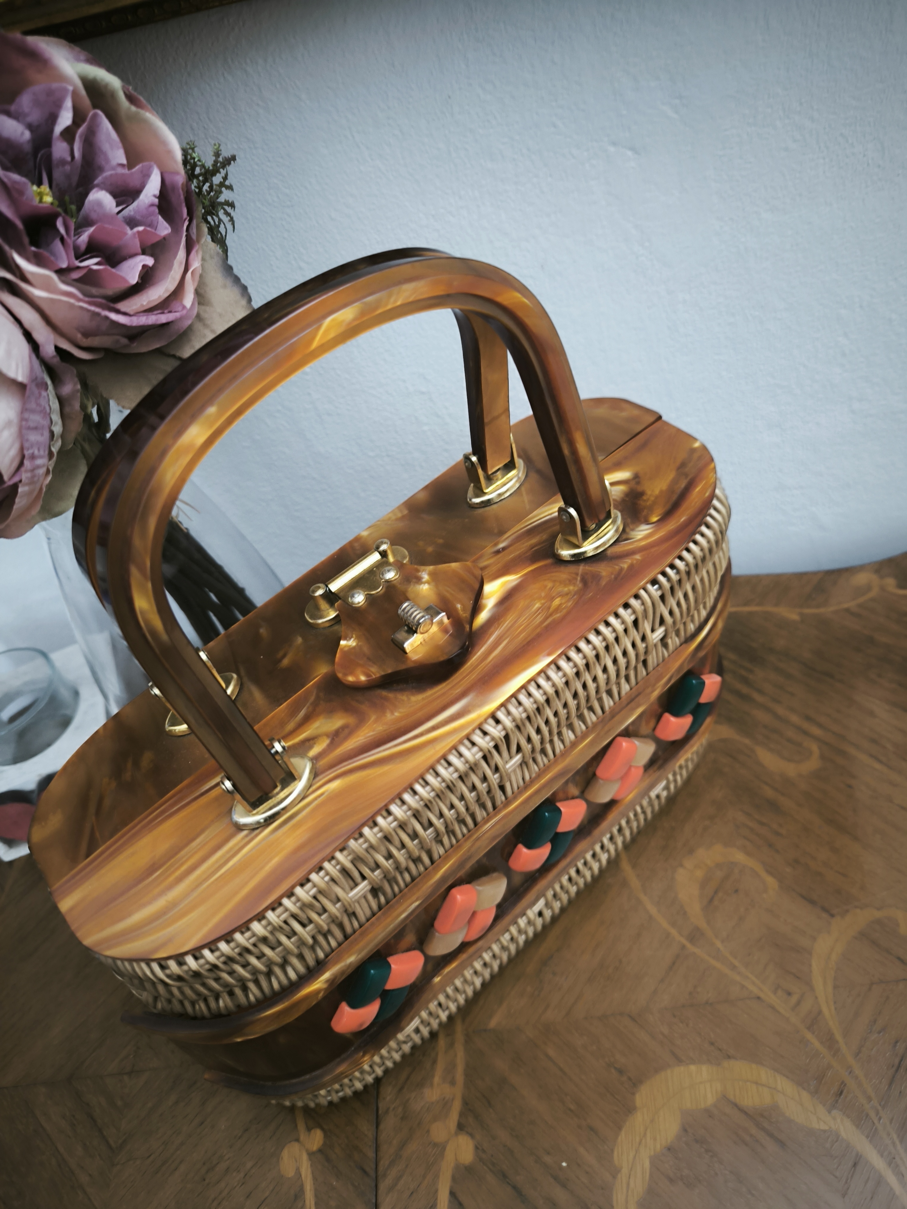 Borsa vintage a cestino 