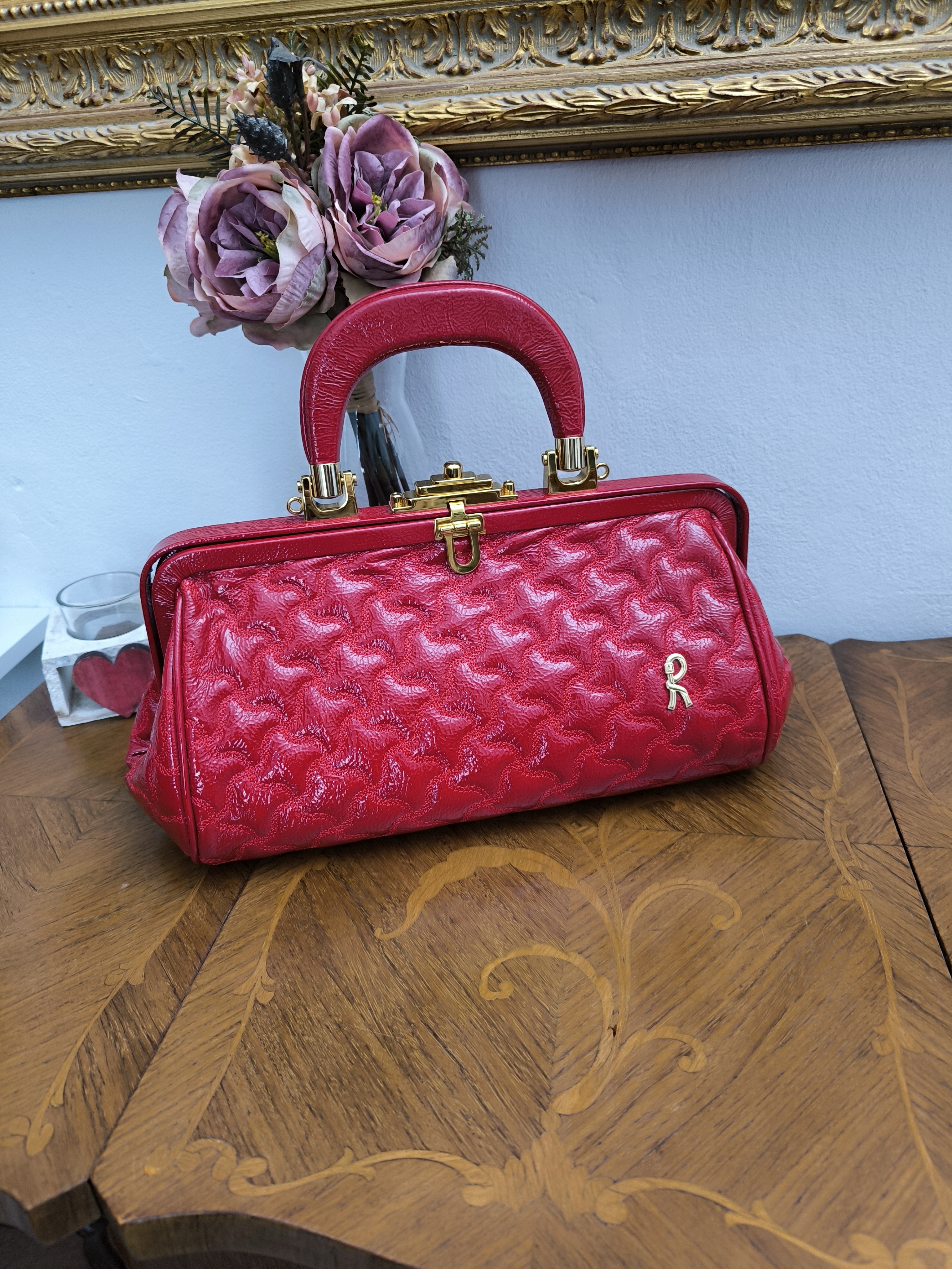 Borsa modello Bagonghi di Roberta di Camerino