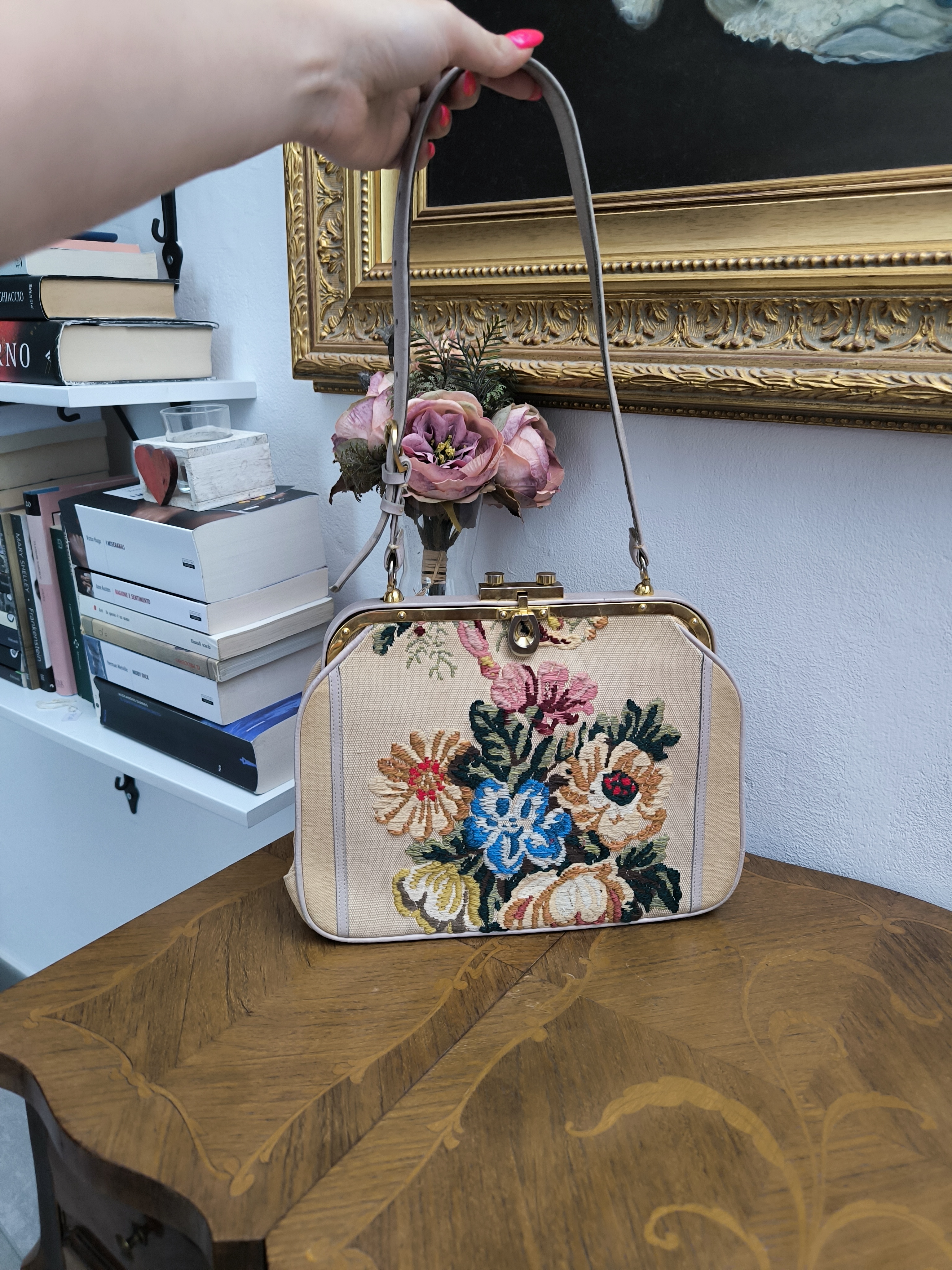 Borsa vintage ricamata