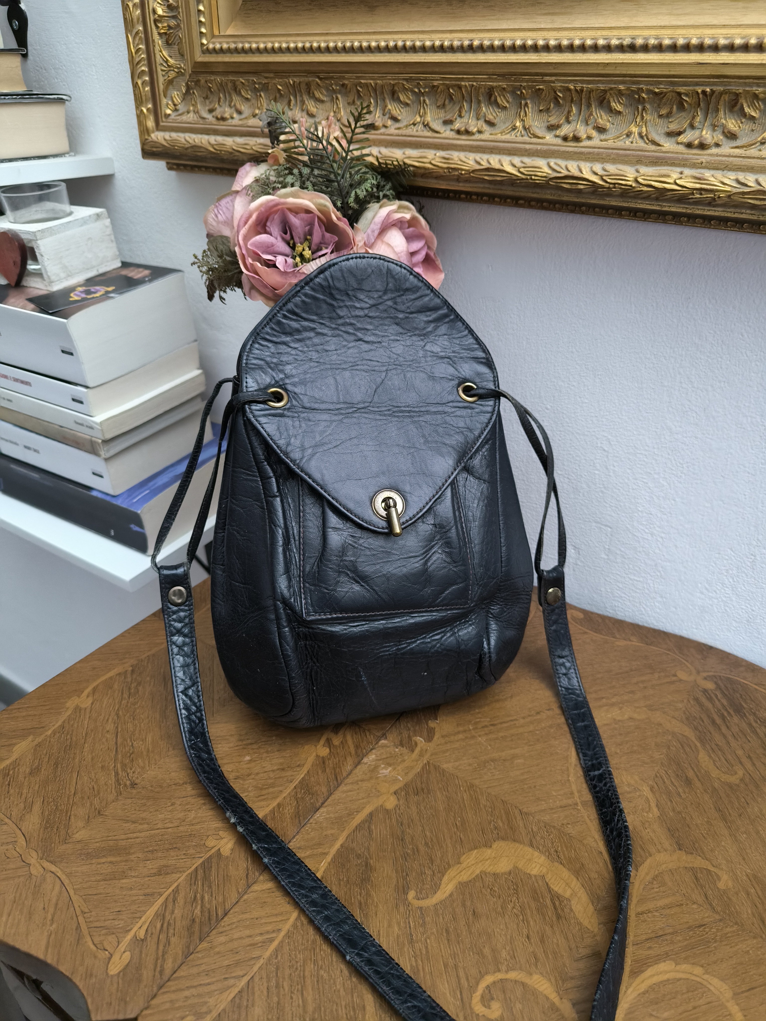Borsa vintage a tracolla in pelle blu 