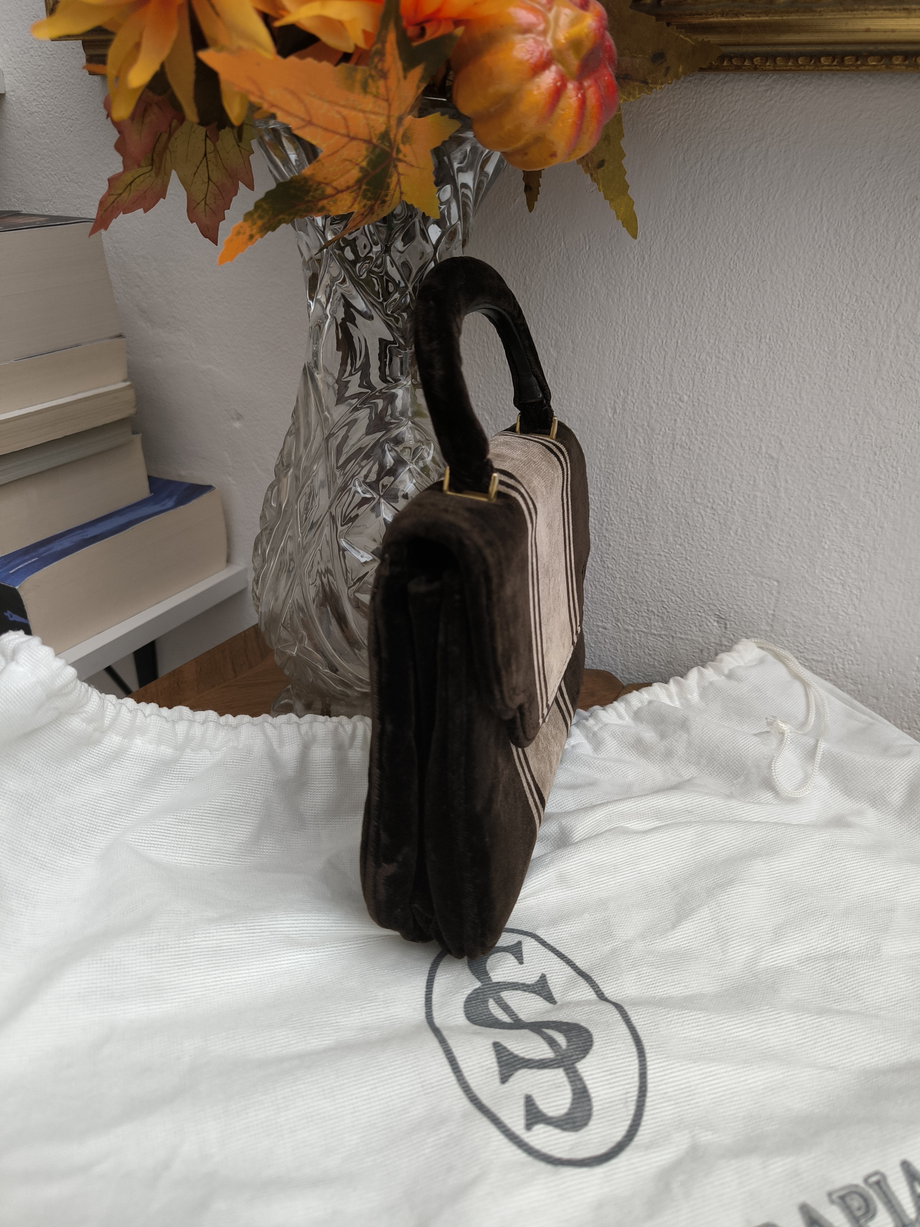 Borsa anni 60 in velluto