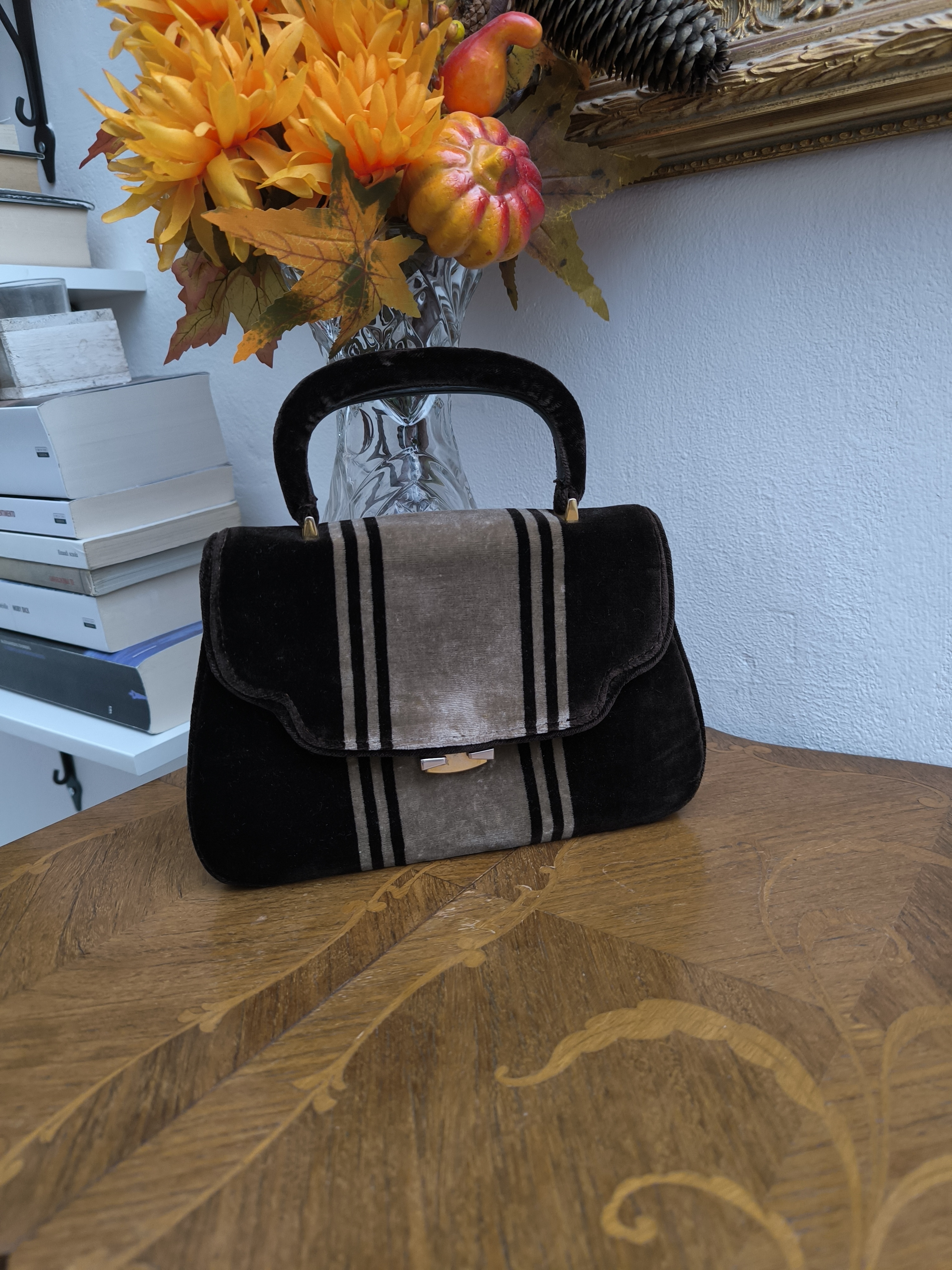 Borsa anni 60 in velluto