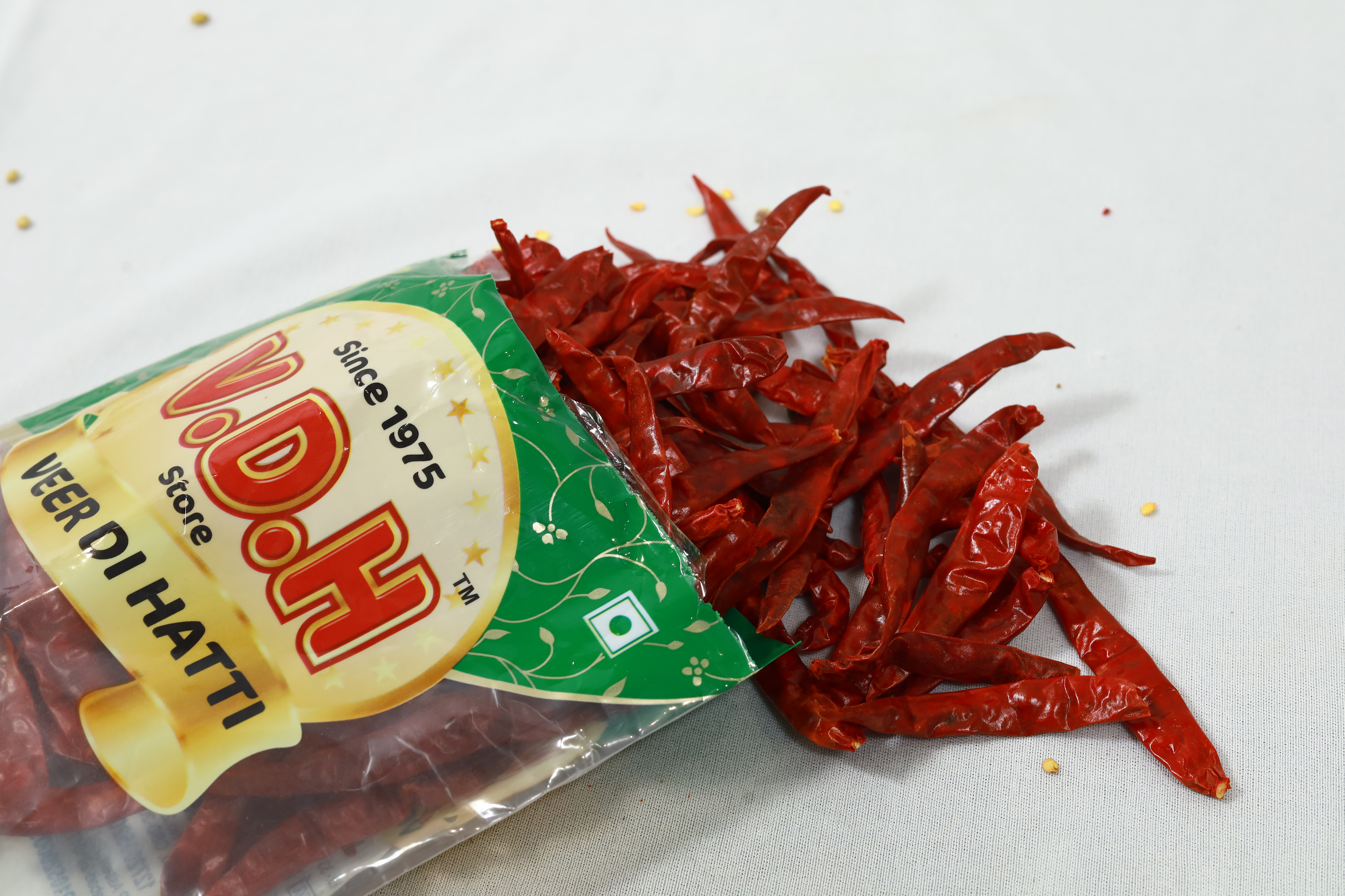 VDH RED CHILLI (TEJA) STEMLESS WHOLE