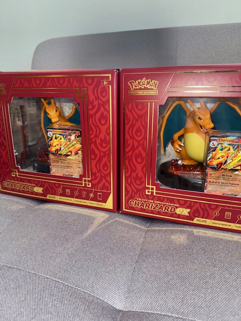 Charizard EX Colección Super Premium