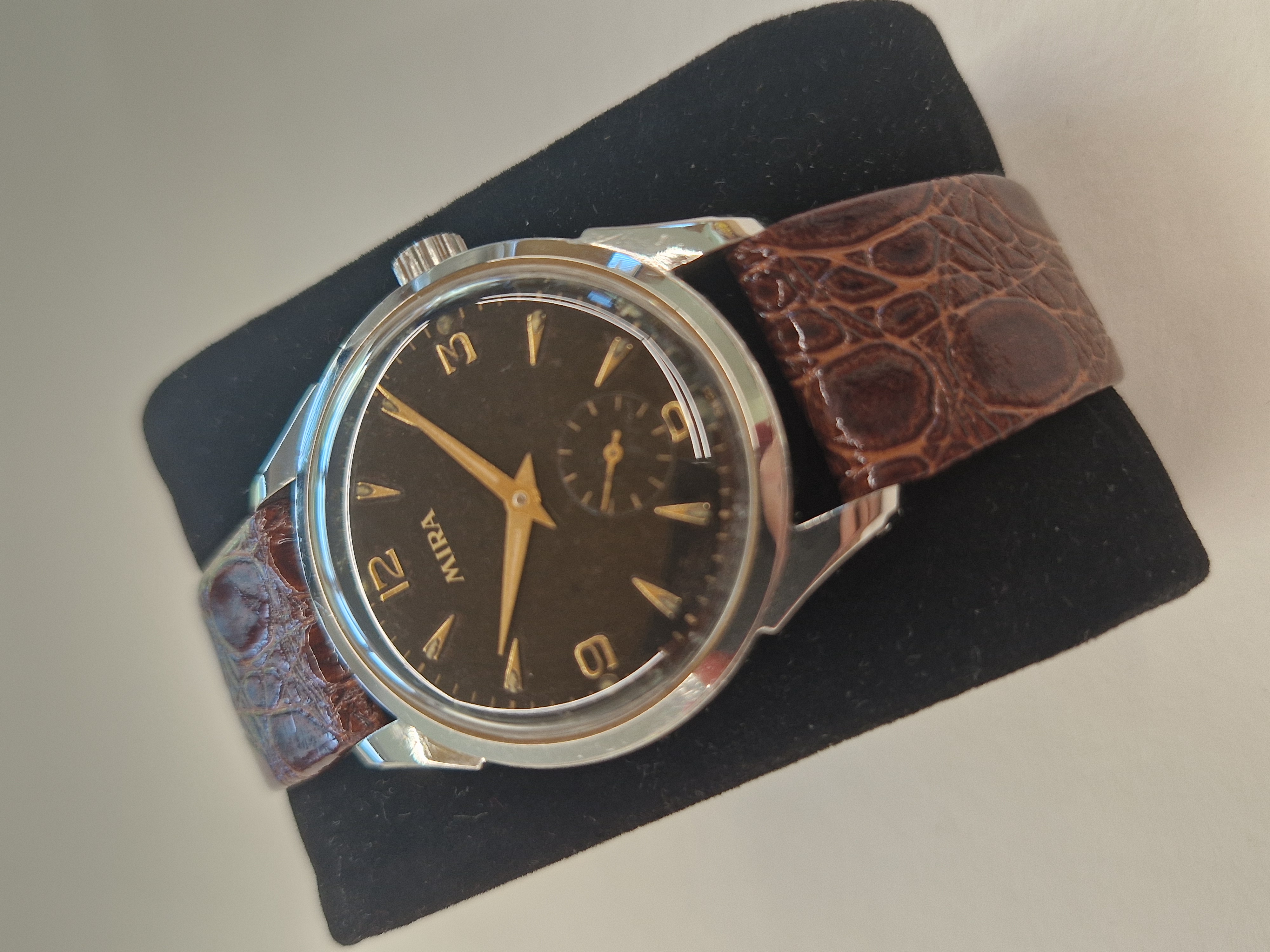 Mira ~ 1950 - 33 mm