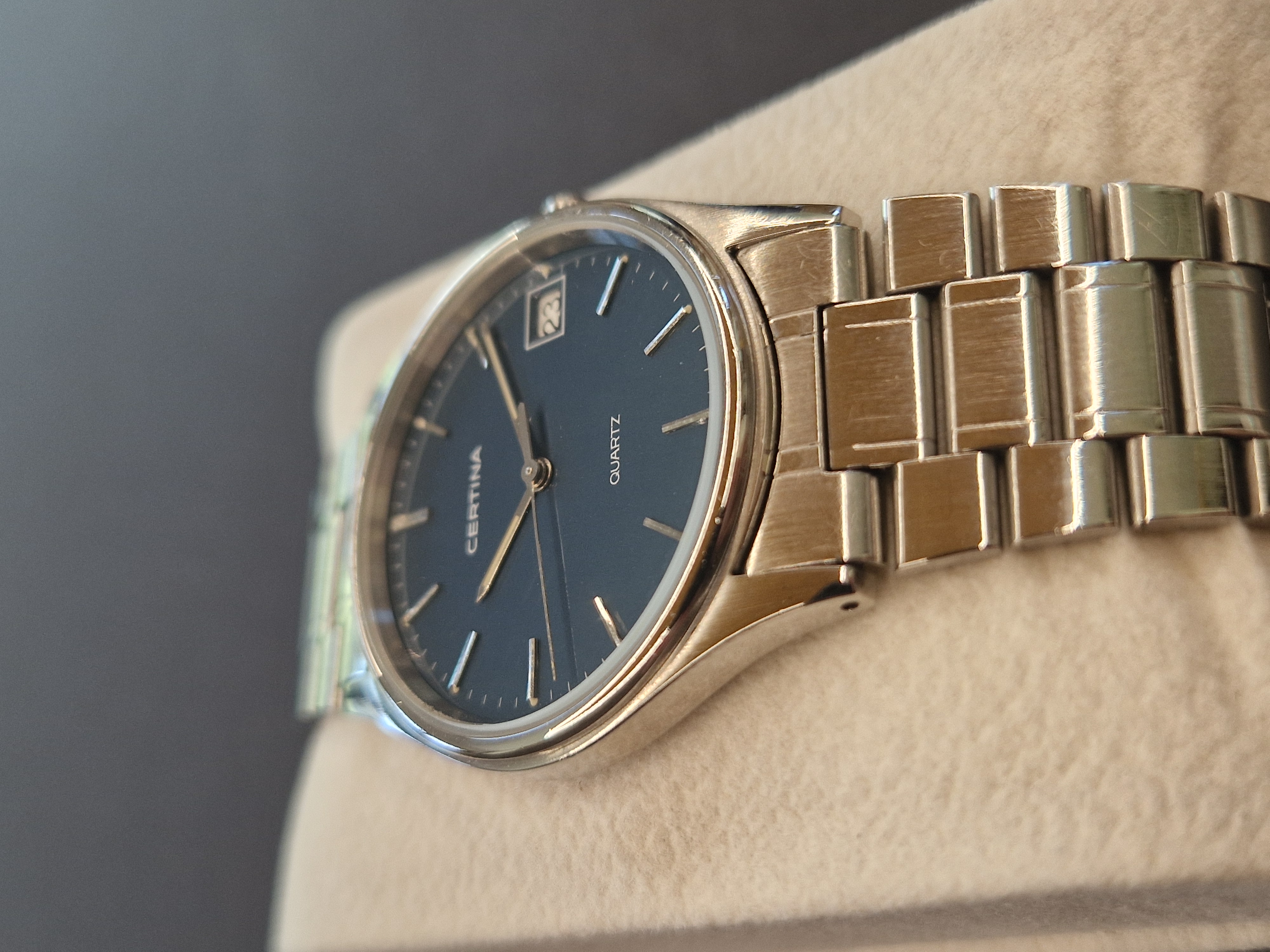 Certina - 33 mm